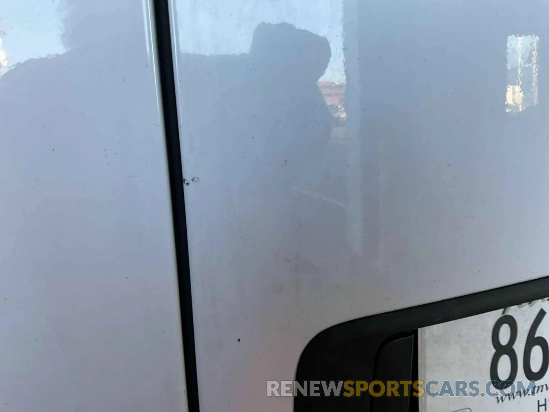 17 Photograph of a damaged car 1GCWGAFG5K1205939 CHEVROLET EXPRESS 2500 2019