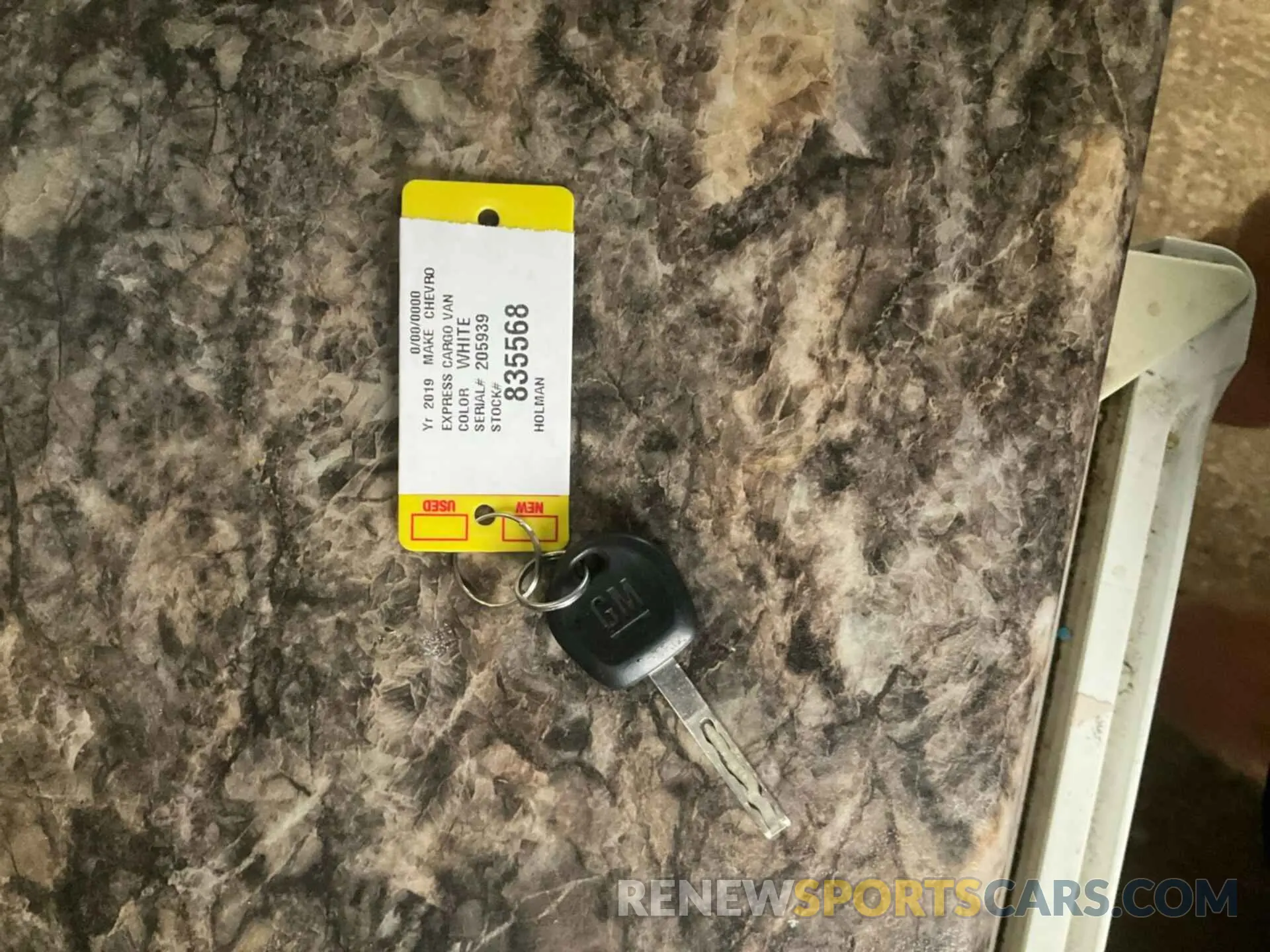 24 Photograph of a damaged car 1GCWGAFG5K1205939 CHEVROLET EXPRESS 2500 2019