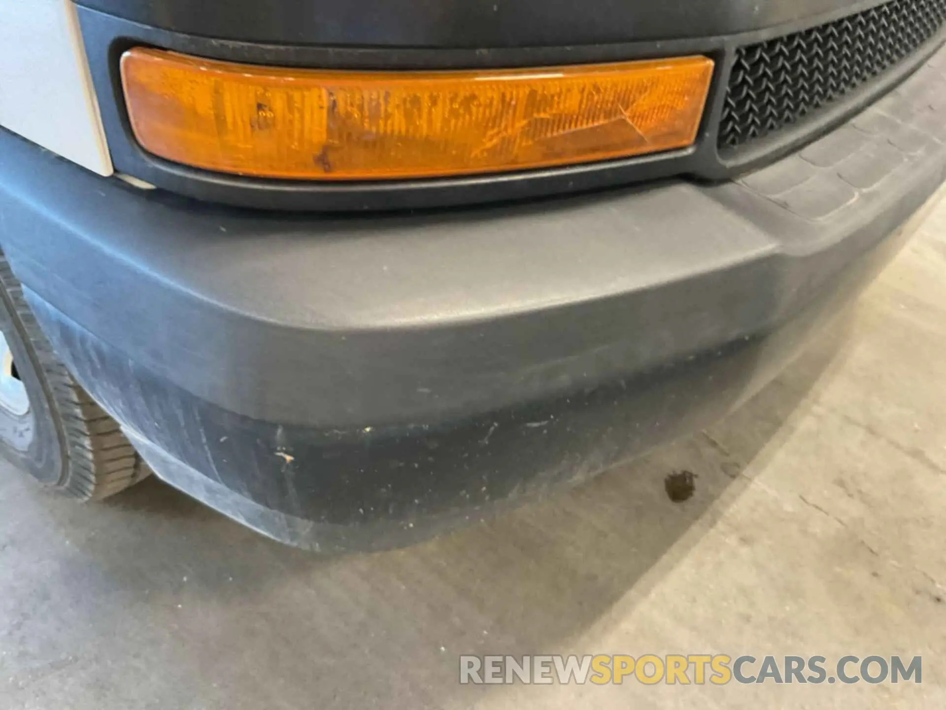 36 Photograph of a damaged car 1GCWGAFG5K1205939 CHEVROLET EXPRESS 2500 2019