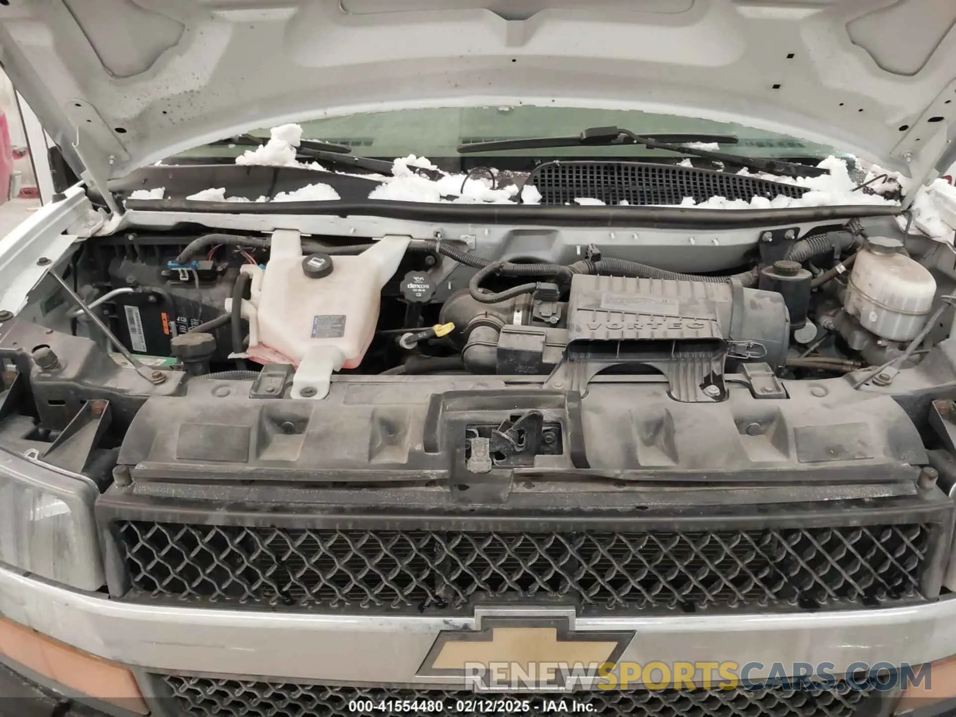 10 Photograph of a damaged car 1GCWGAFG5K1321545 CHEVROLET EXPRESS 2500 2019