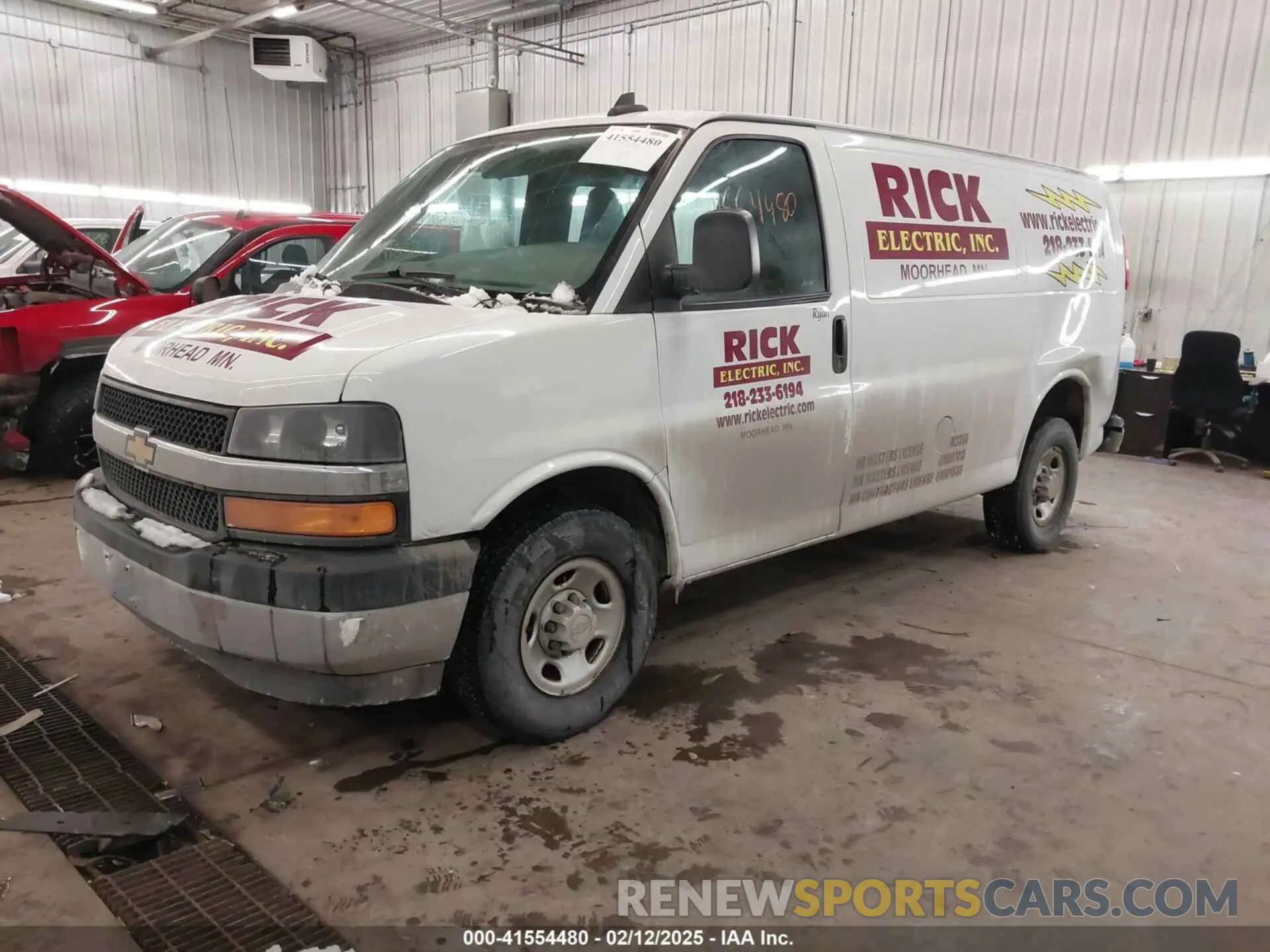 2 Photograph of a damaged car 1GCWGAFG5K1321545 CHEVROLET EXPRESS 2500 2019