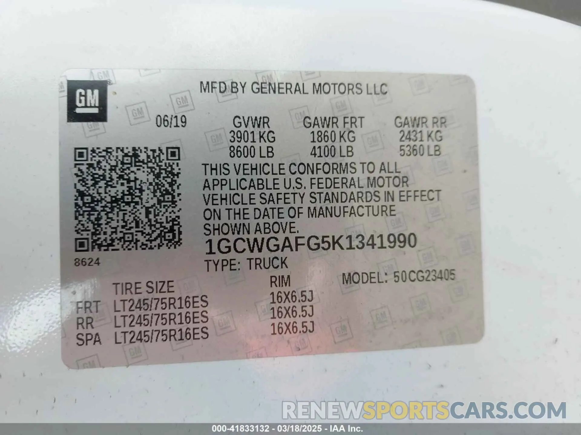 9 Photograph of a damaged car 1GCWGAFG5K1341990 CHEVROLET EXPRESS 2500 2019
