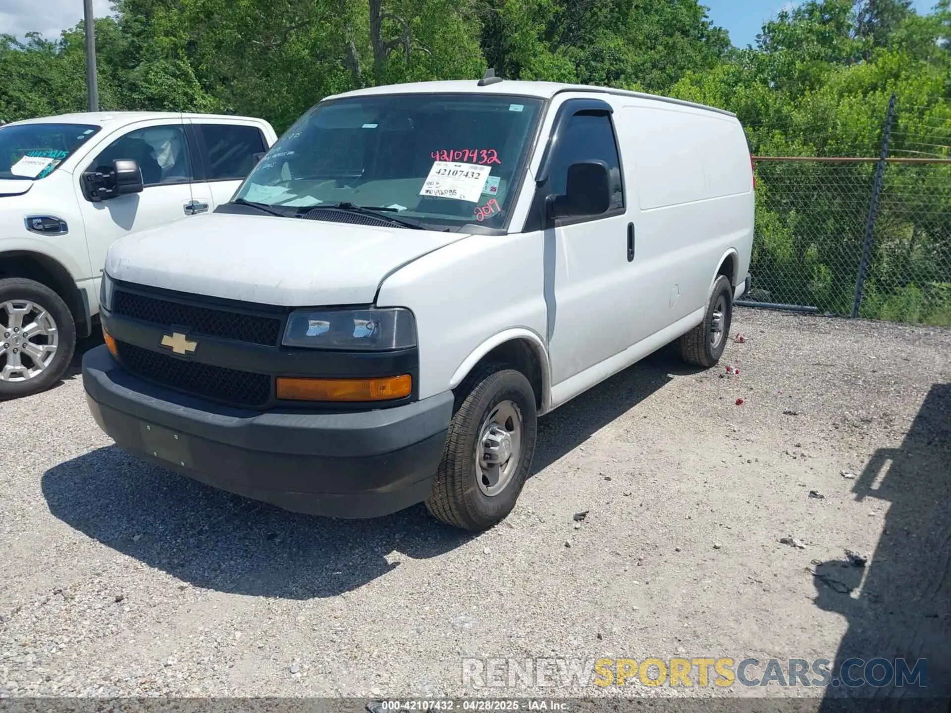 2 Photograph of a damaged car 1GCWGAFG8K1365250 CHEVROLET EXPRESS 2500 2019