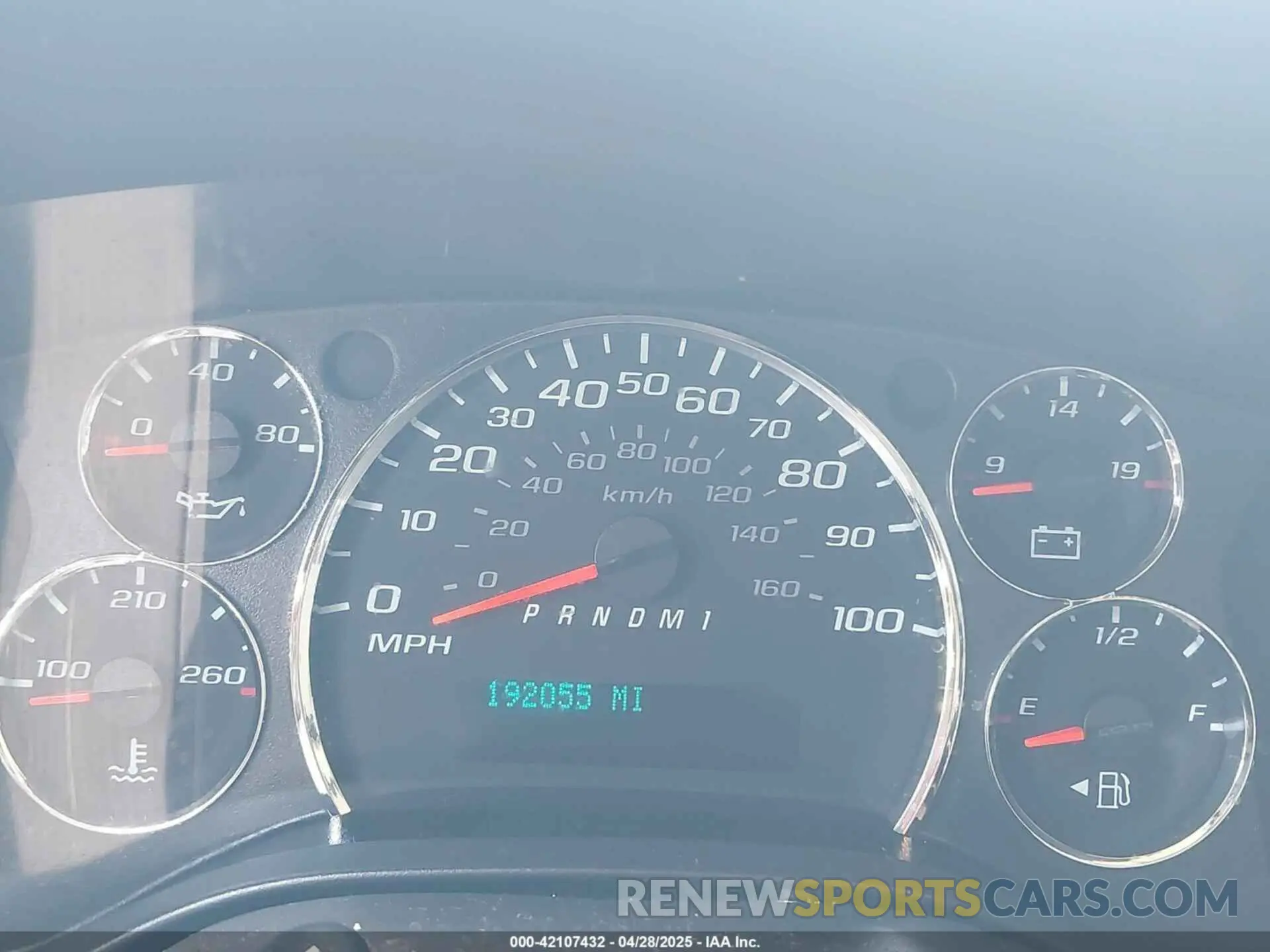 7 Photograph of a damaged car 1GCWGAFG8K1365250 CHEVROLET EXPRESS 2500 2019