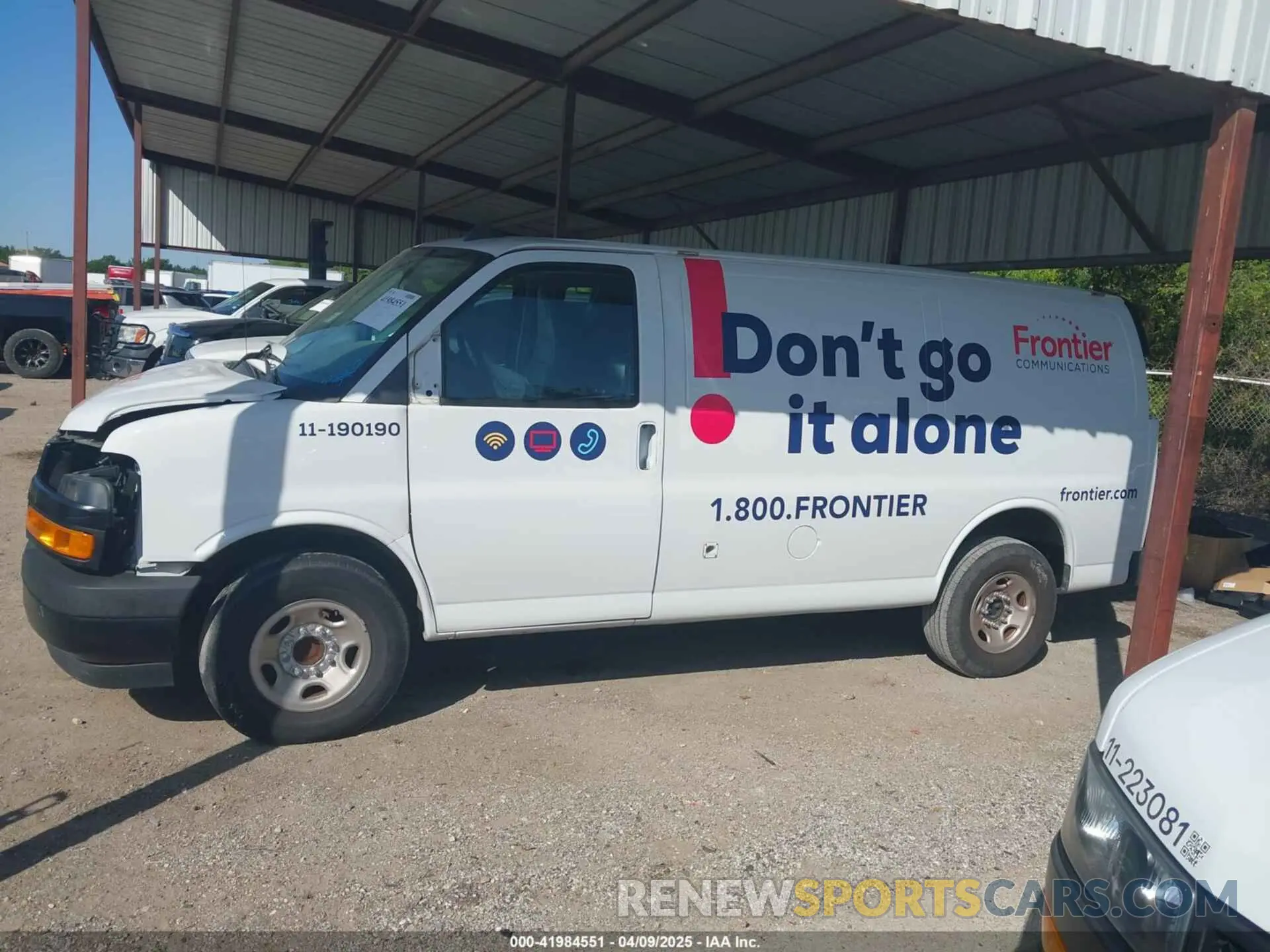 15 Photograph of a damaged car 1GCWGAFP0K1163129 CHEVROLET EXPRESS 2500 2019