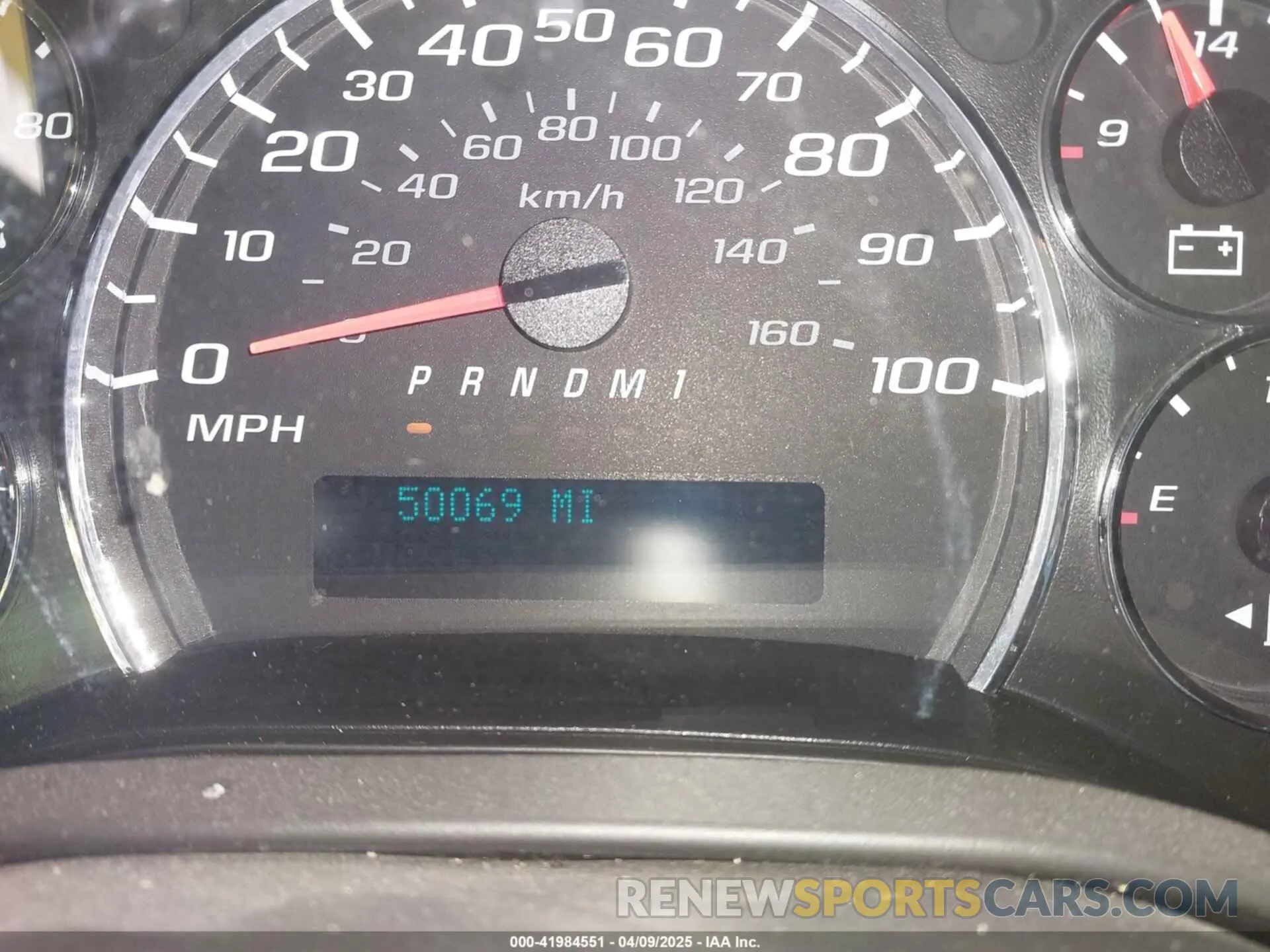 16 Photograph of a damaged car 1GCWGAFP0K1163129 CHEVROLET EXPRESS 2500 2019