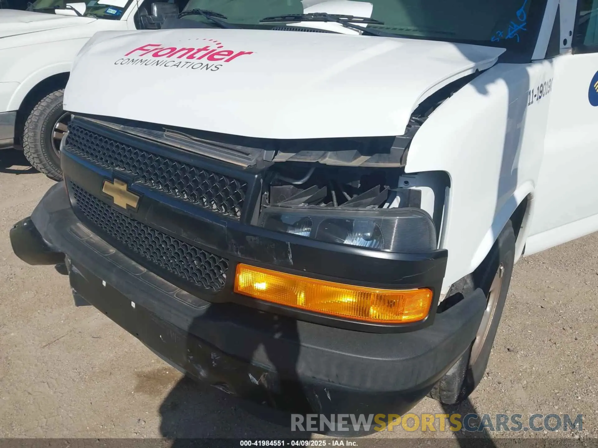 6 Photograph of a damaged car 1GCWGAFP0K1163129 CHEVROLET EXPRESS 2500 2019