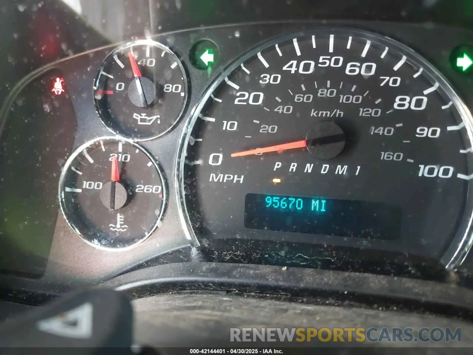 15 Photograph of a damaged car 1GCWGAFP2K1241541 CHEVROLET EXPRESS 2500 2019