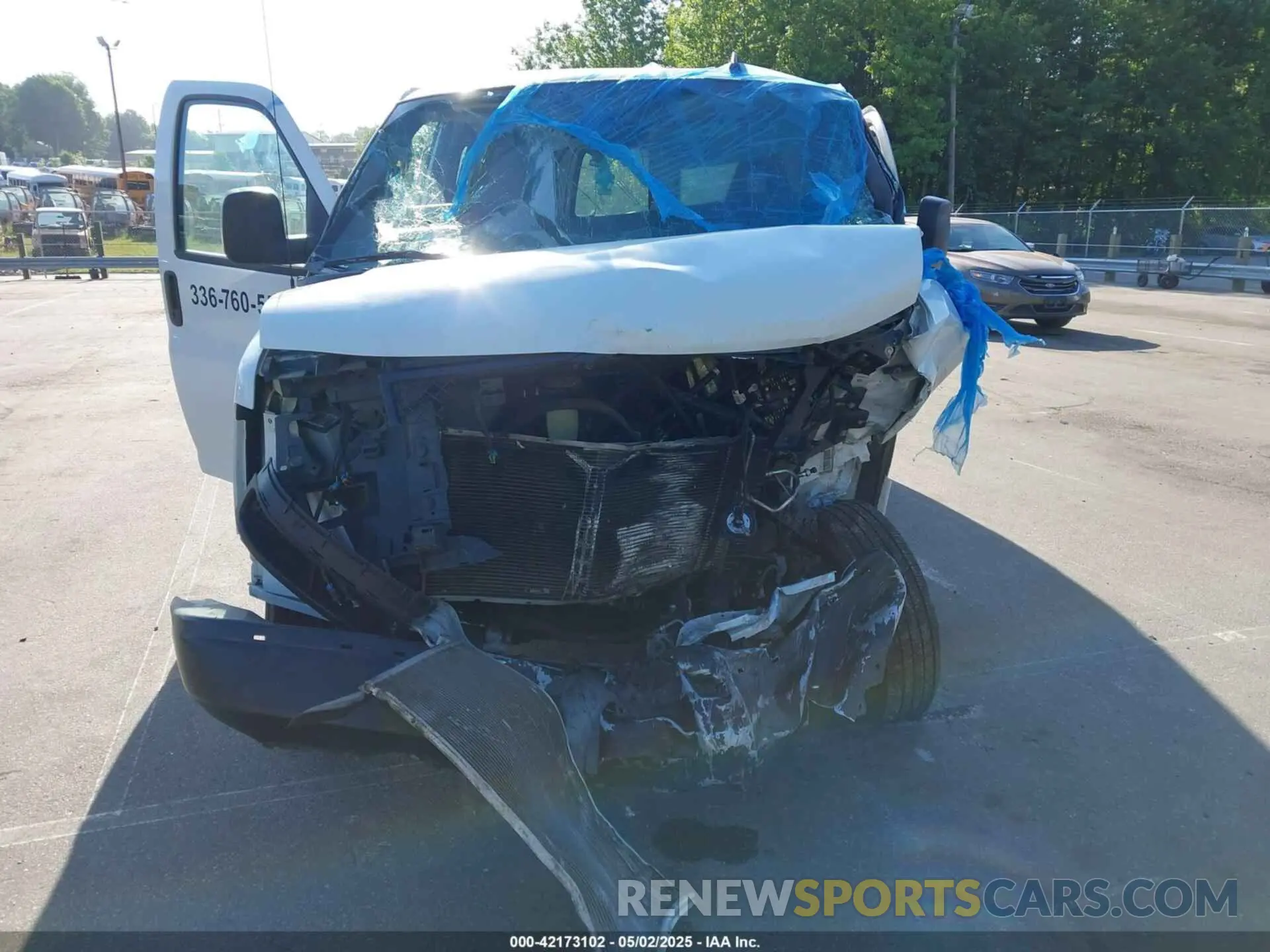 11 Photograph of a damaged car 1GCWGAFP2K1274068 CHEVROLET EXPRESS 2500 2019