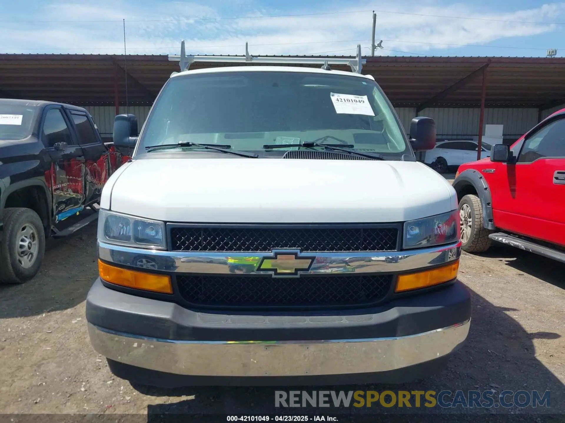 6 Photograph of a damaged car 1GCWGAFP3K1249390 CHEVROLET EXPRESS 2500 2019