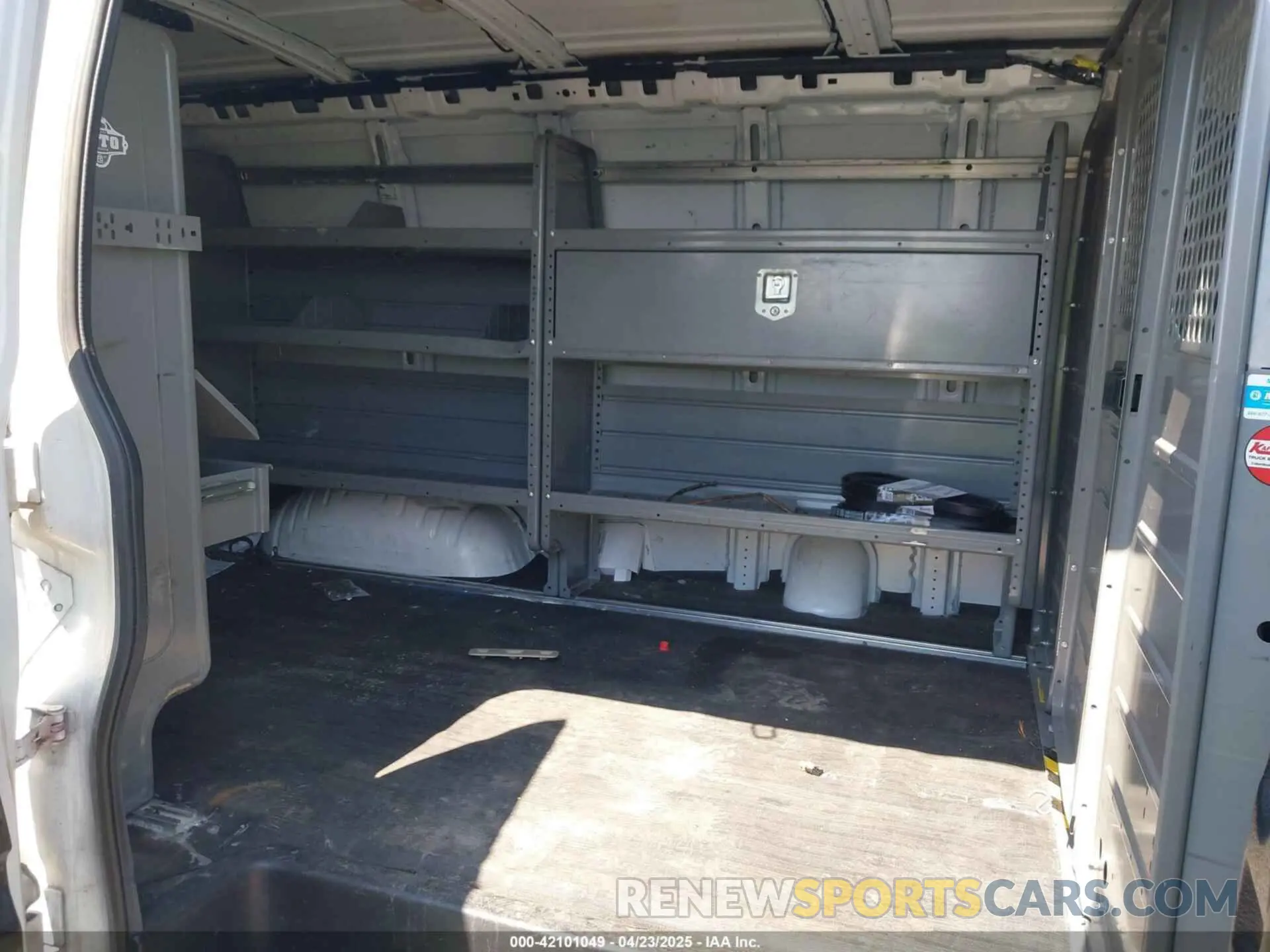 8 Photograph of a damaged car 1GCWGAFP3K1249390 CHEVROLET EXPRESS 2500 2019
