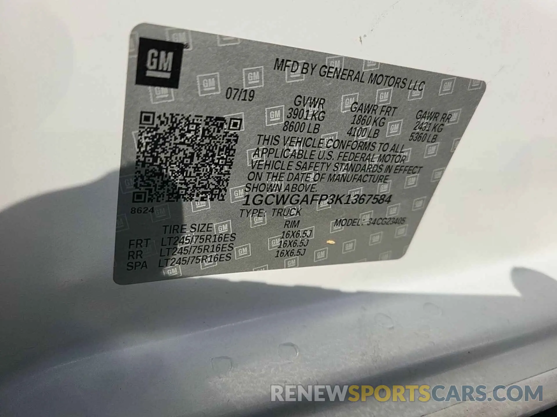 7 Photograph of a damaged car 1GCWGAFP3K1367584 CHEVROLET EXPRESS 2500 2019