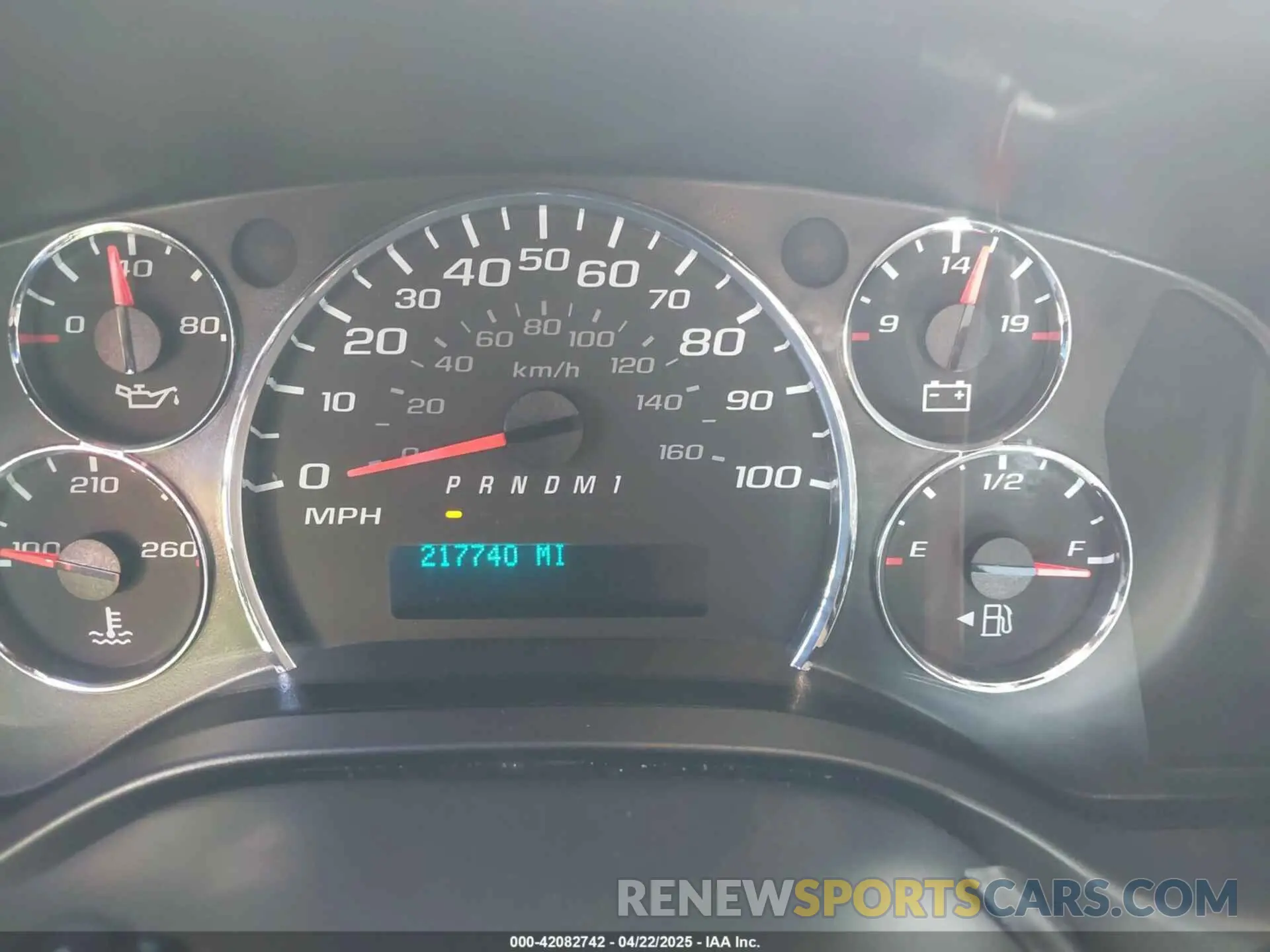 15 Photograph of a damaged car 1GCWGAFP5K1296131 CHEVROLET EXPRESS 2500 2019