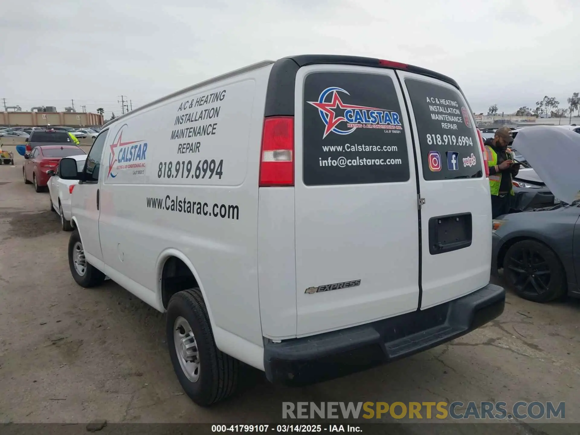3 Photograph of a damaged car 1GCWGAFP6K1243793 CHEVROLET EXPRESS 2500 2019