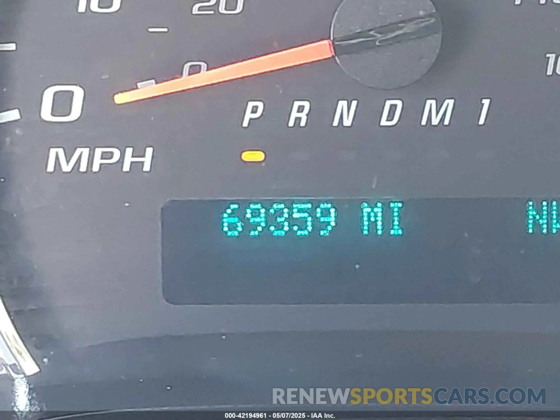 15 Photograph of a damaged car 1GCWGAFP6K1368910 CHEVROLET EXPRESS 2500 2019