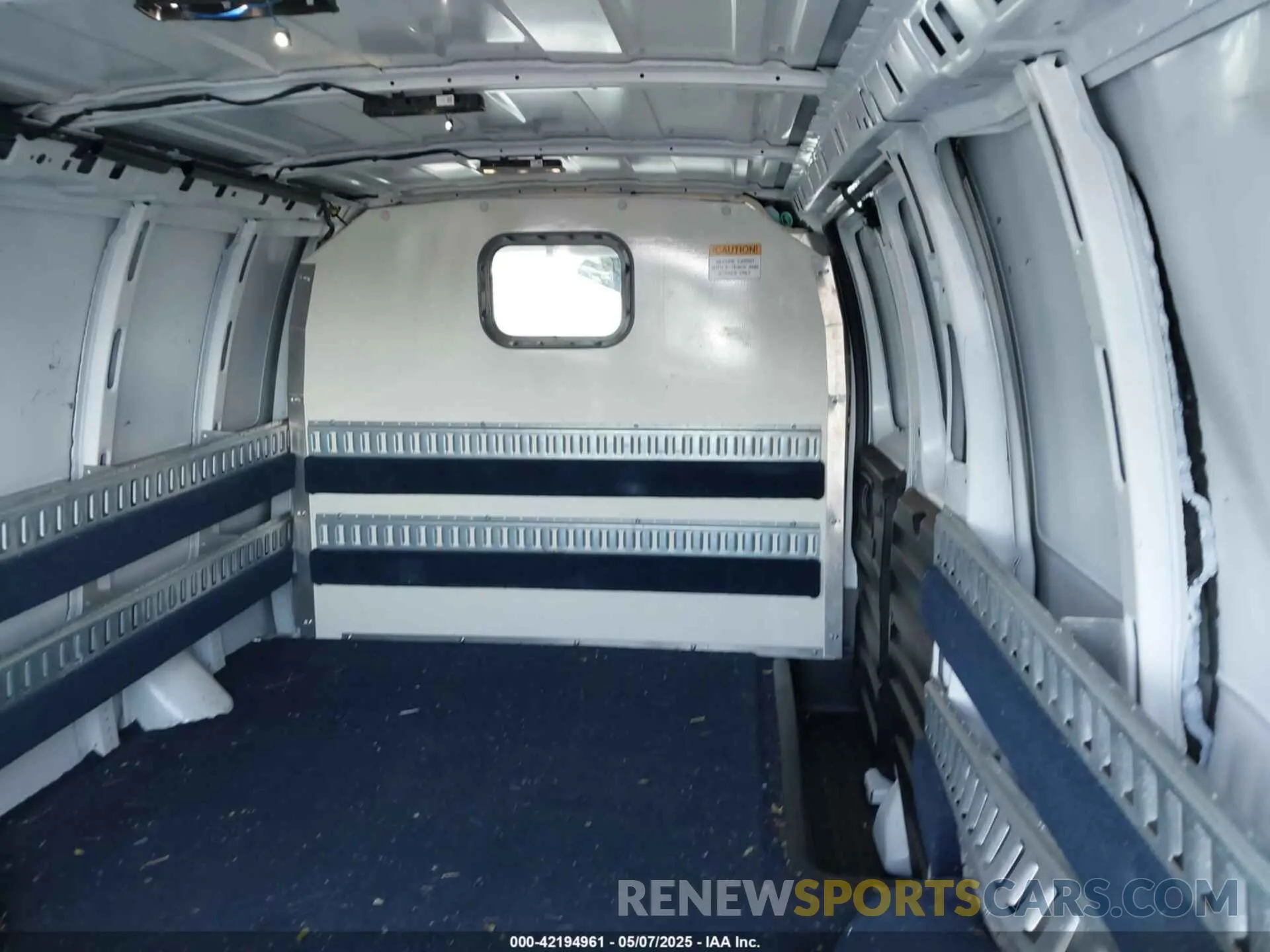 8 Photograph of a damaged car 1GCWGAFP6K1368910 CHEVROLET EXPRESS 2500 2019
