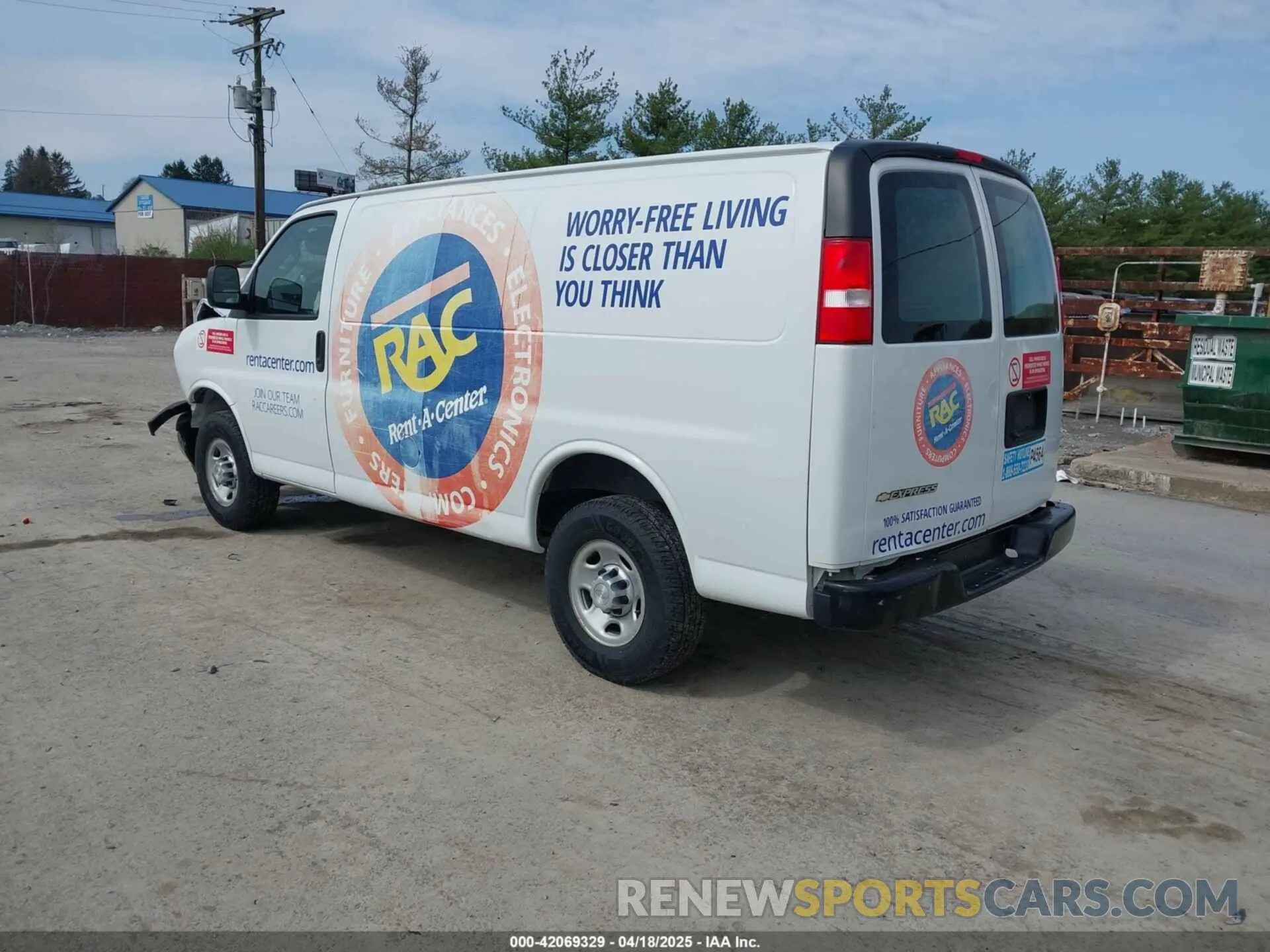 3 Photograph of a damaged car 1GCWGAFP6K1369099 CHEVROLET EXPRESS 2500 2019