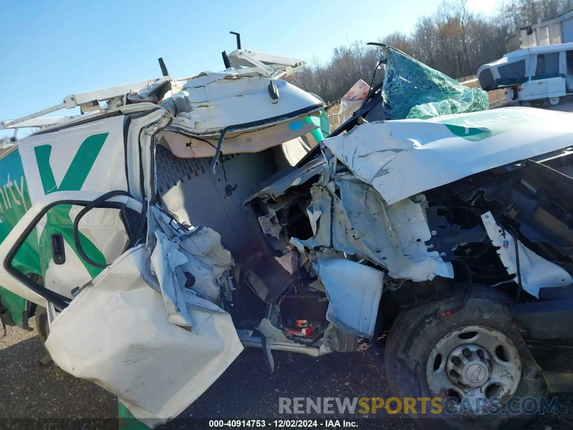 13 Photograph of a damaged car 1GCWGAFP8K1301998 CHEVROLET EXPRESS 2500 2019