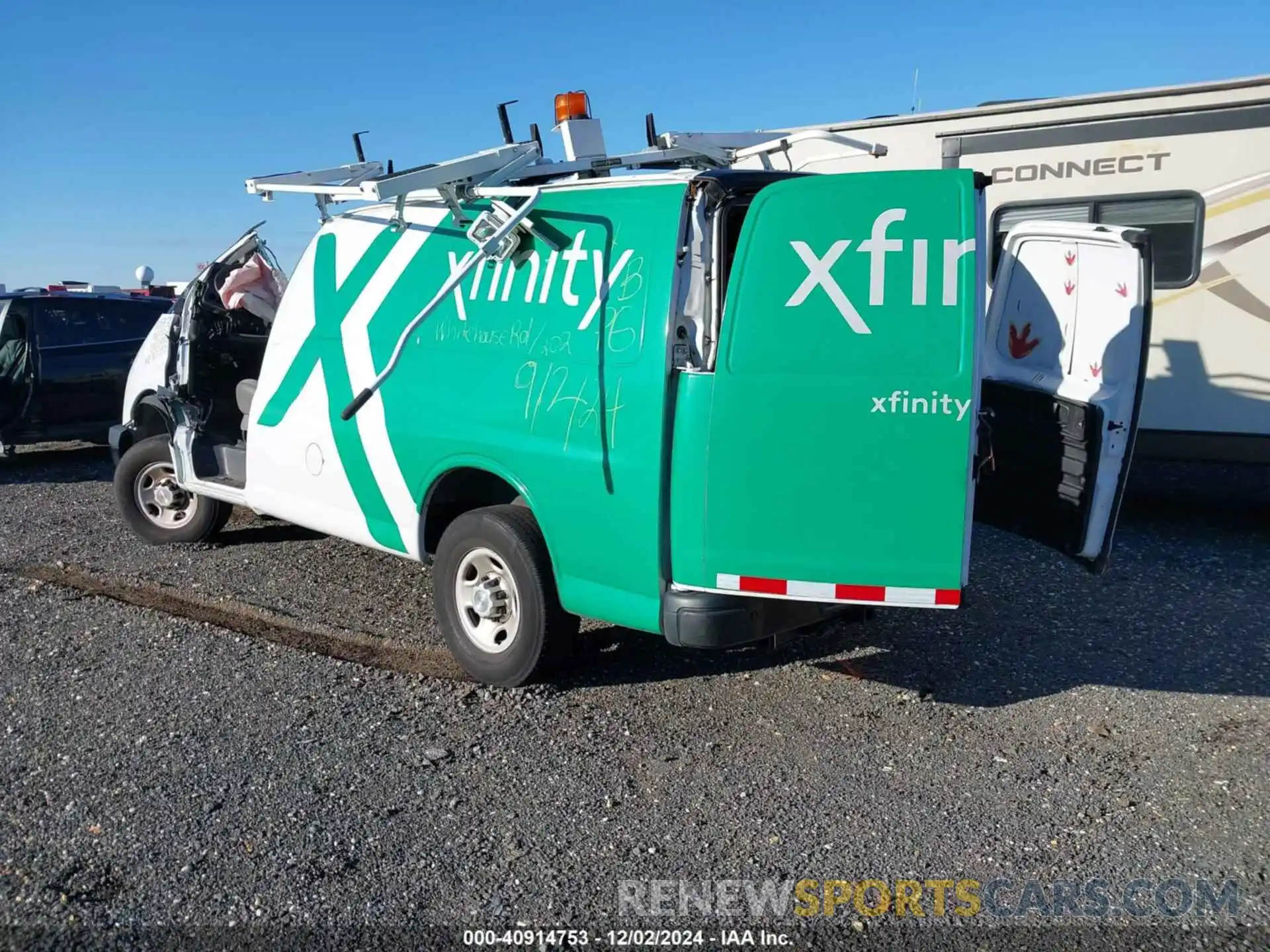 3 Photograph of a damaged car 1GCWGAFP8K1301998 CHEVROLET EXPRESS 2500 2019