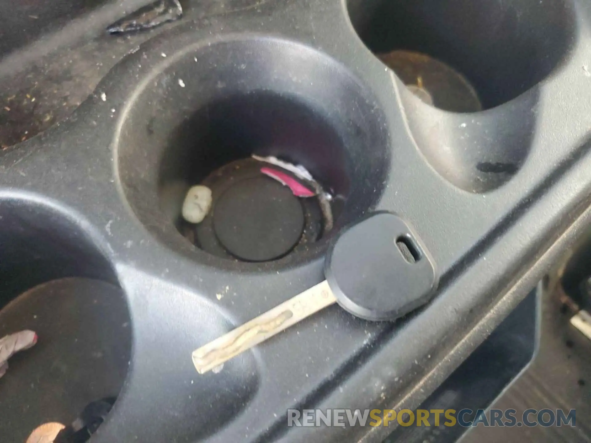 1 Photograph of a damaged car 1GCWGAFP9K1172363 CHEVROLET EXPRESS 2500 2019