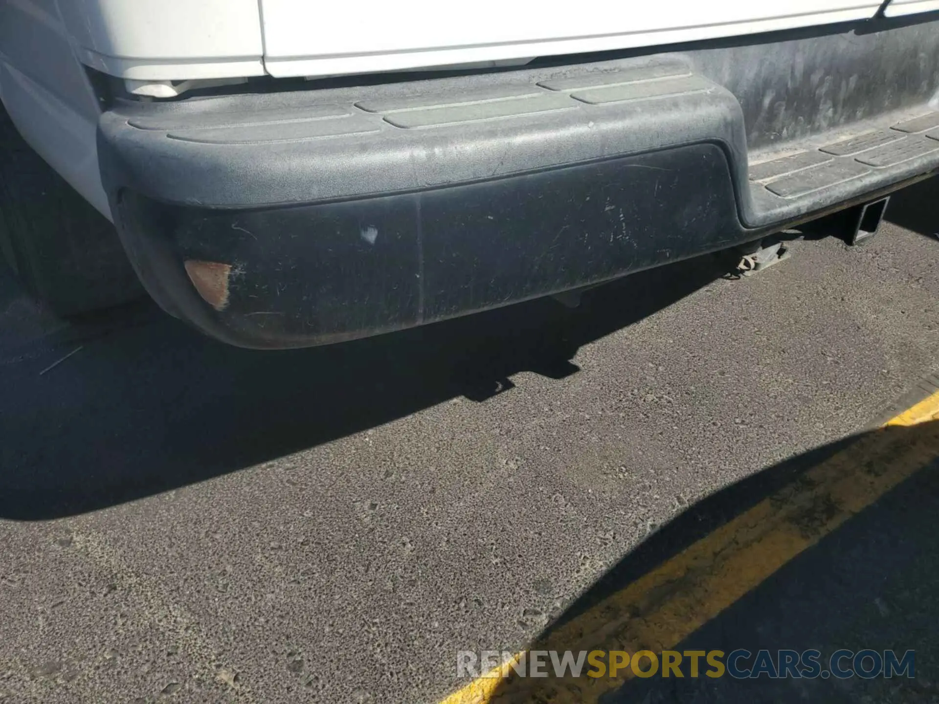 21 Photograph of a damaged car 1GCWGAFP9K1172363 CHEVROLET EXPRESS 2500 2019