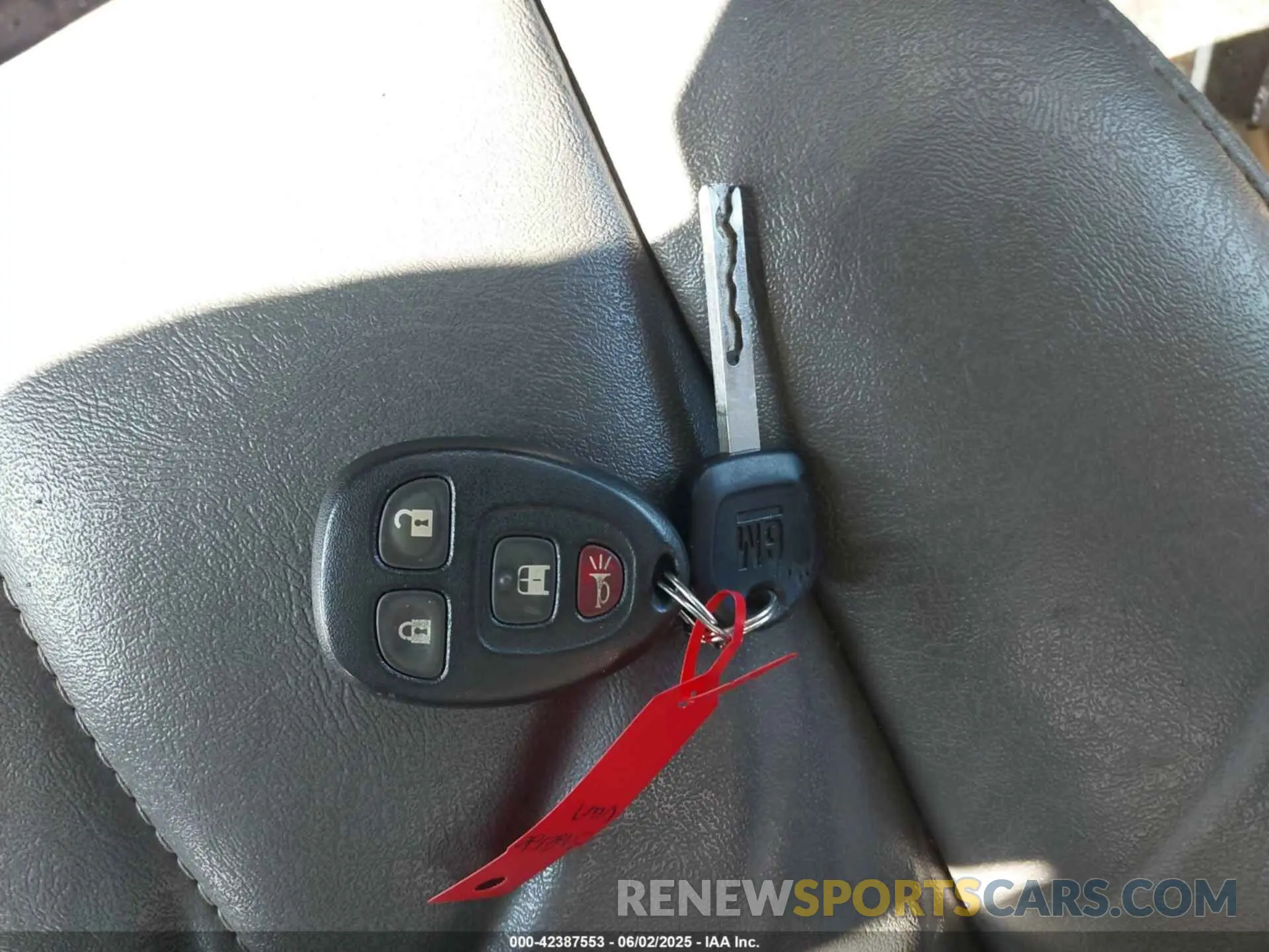 11 Photograph of a damaged car 1GCWGAFP9K1229029 CHEVROLET EXPRESS 2500 2019