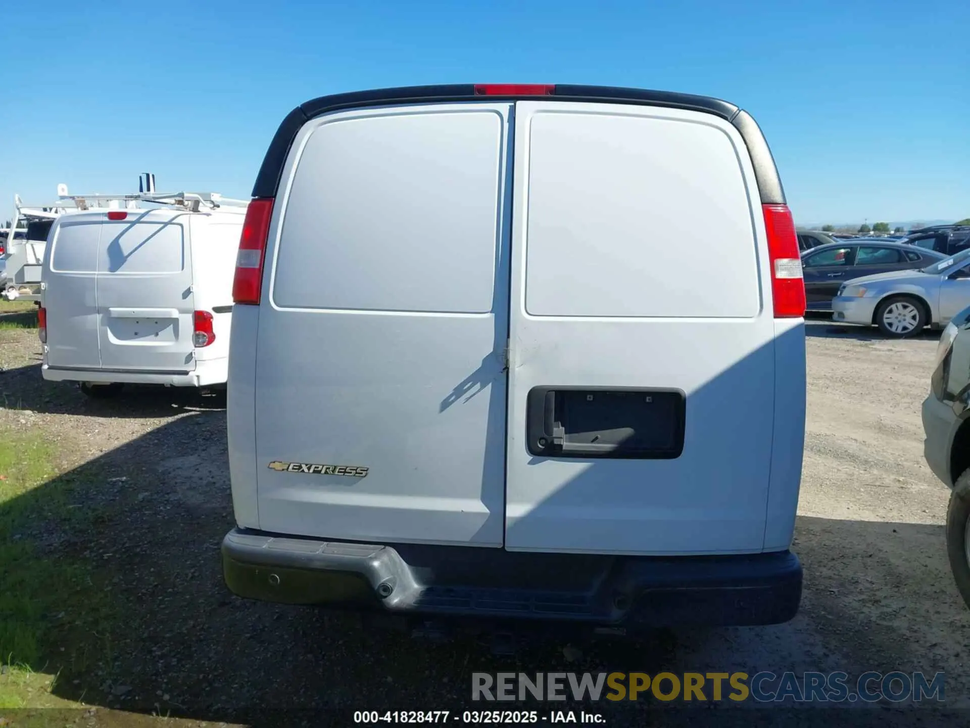 16 Photograph of a damaged car 1GCWGAFPXK1364021 CHEVROLET EXPRESS 2500 2019