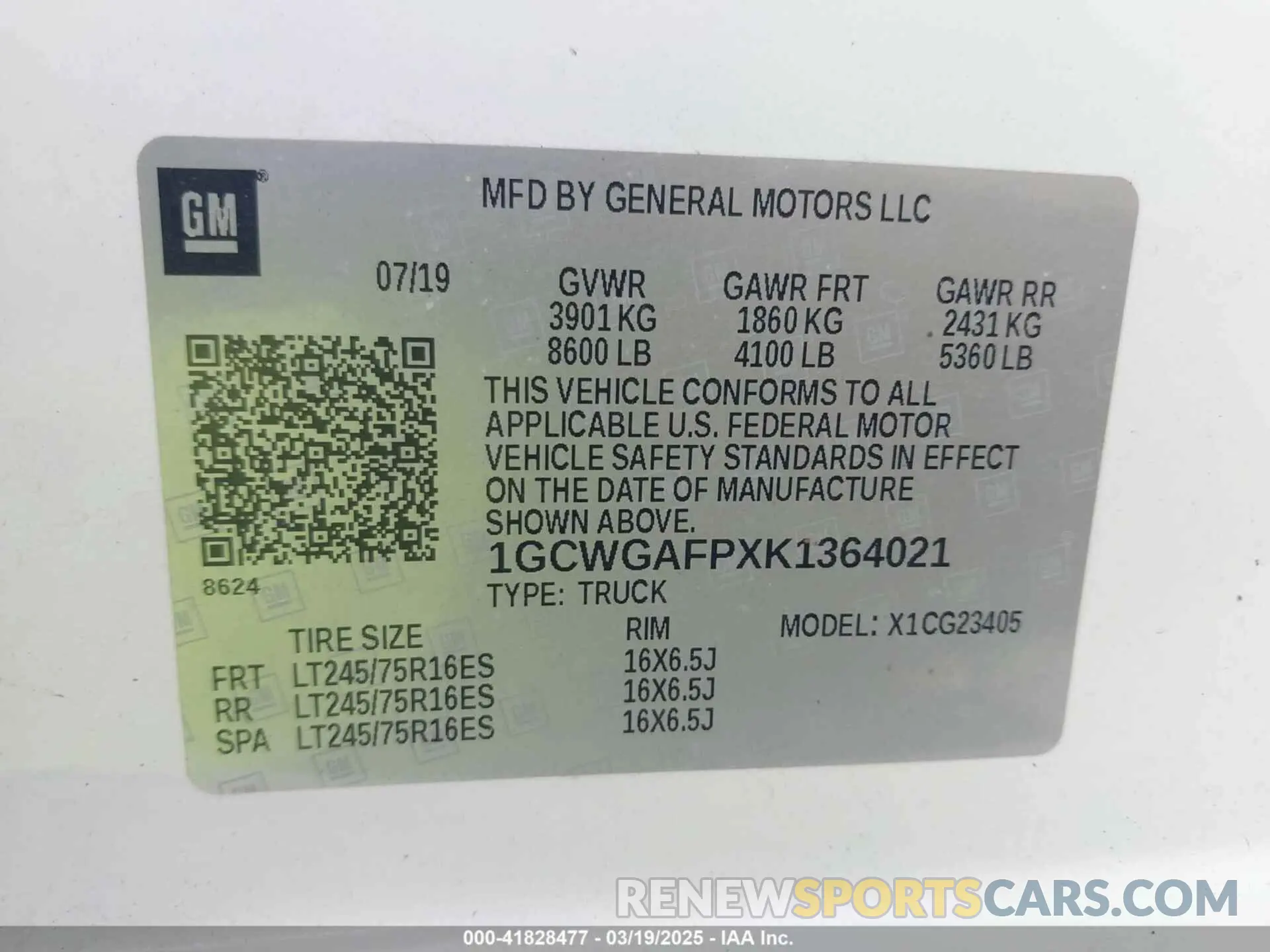 9 Photograph of a damaged car 1GCWGAFPXK1364021 CHEVROLET EXPRESS 2500 2019
