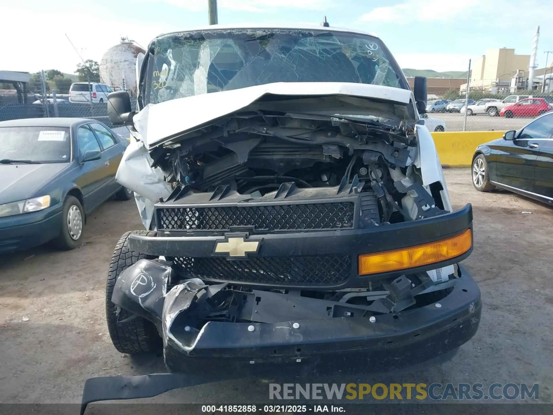 13 Photograph of a damaged car 1GCWGAFPXK1365332 CHEVROLET EXPRESS 2500 2019