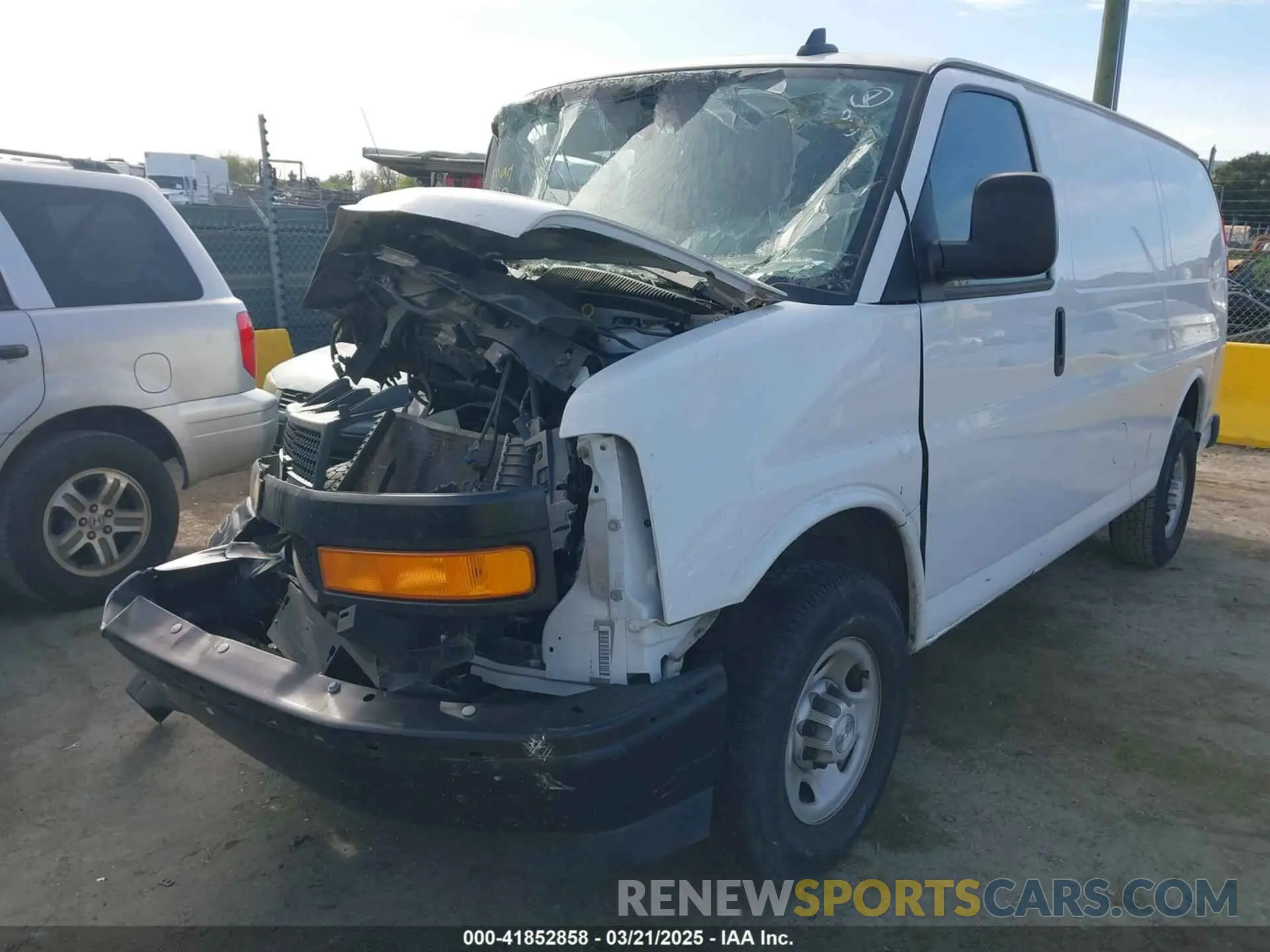 6 Photograph of a damaged car 1GCWGAFPXK1365332 CHEVROLET EXPRESS 2500 2019
