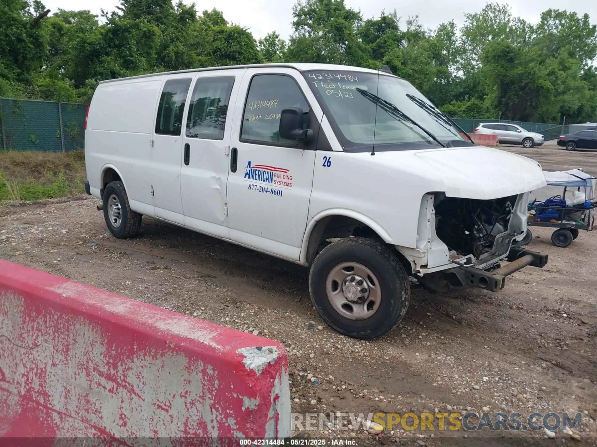 1 Photograph of a damaged car 1GCWGBFG0K1195312 CHEVROLET EXPRESS 2500 2019