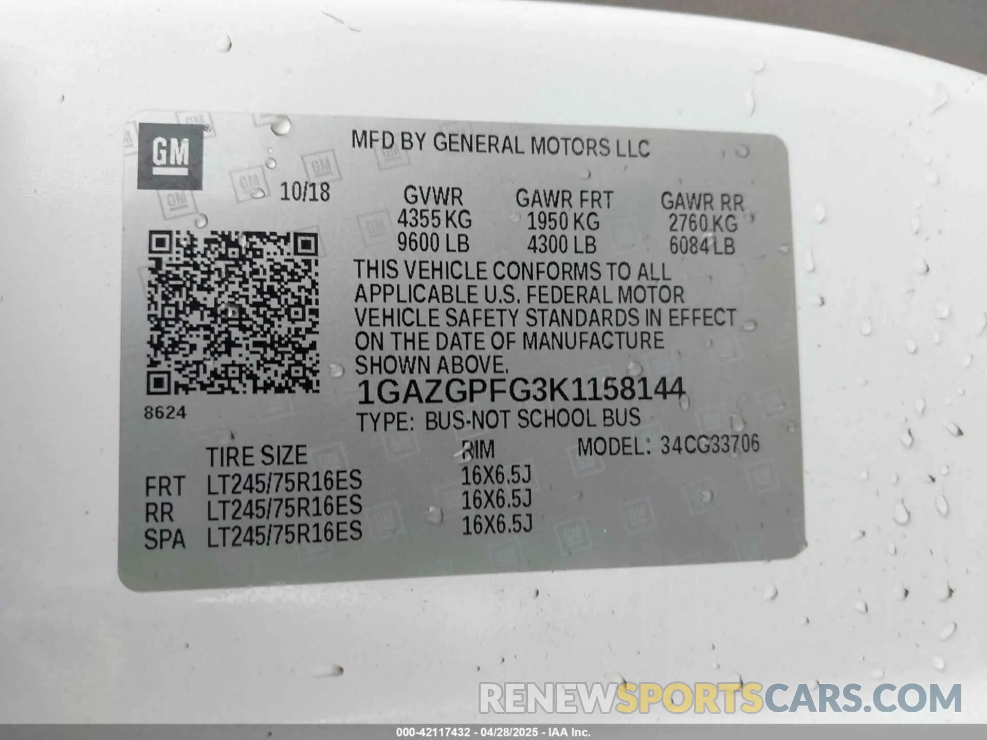 9 Photograph of a damaged car 1GAZGPFG3K1158144 CHEVROLET EXPRESS 3500 2019