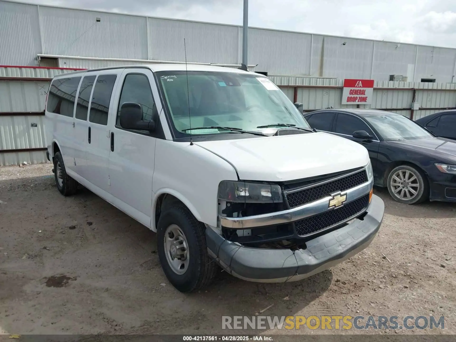 1 Photograph of a damaged car 1GAZGPFG3K1364936 CHEVROLET EXPRESS 3500 2019