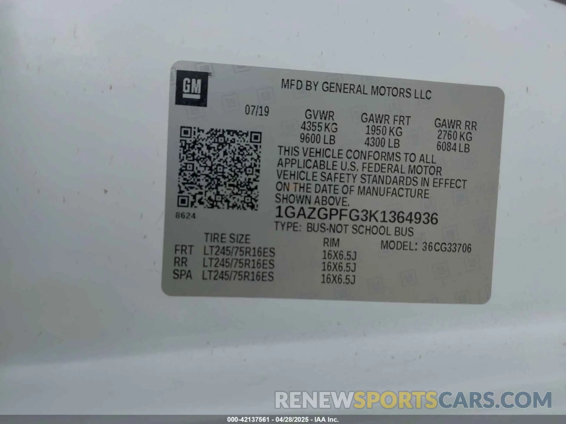 9 Photograph of a damaged car 1GAZGPFG3K1364936 CHEVROLET EXPRESS 3500 2019