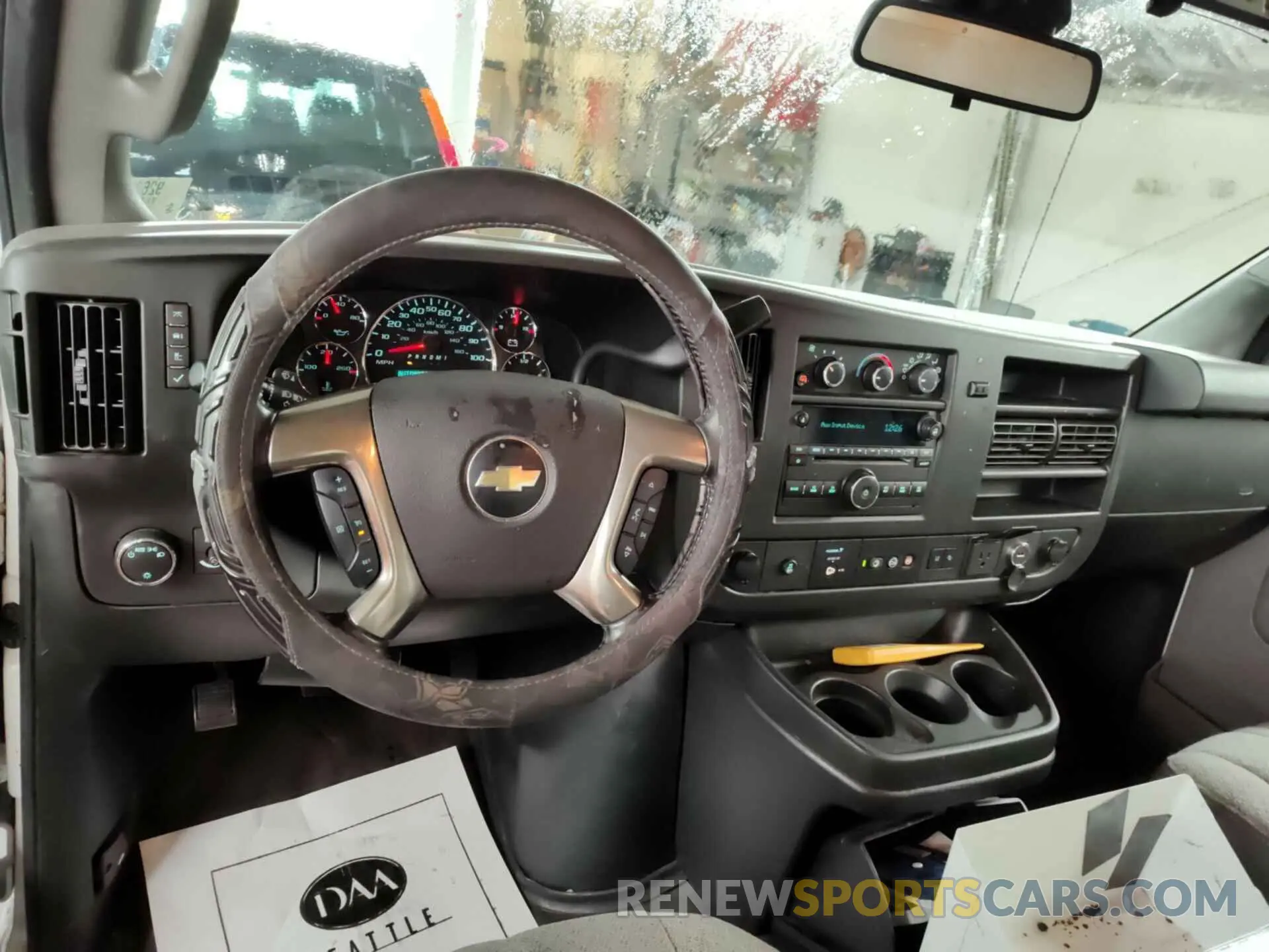 17 Photograph of a damaged car 1GCZGGFG5K1175860 CHEVROLET EXPRESS 3500 2019