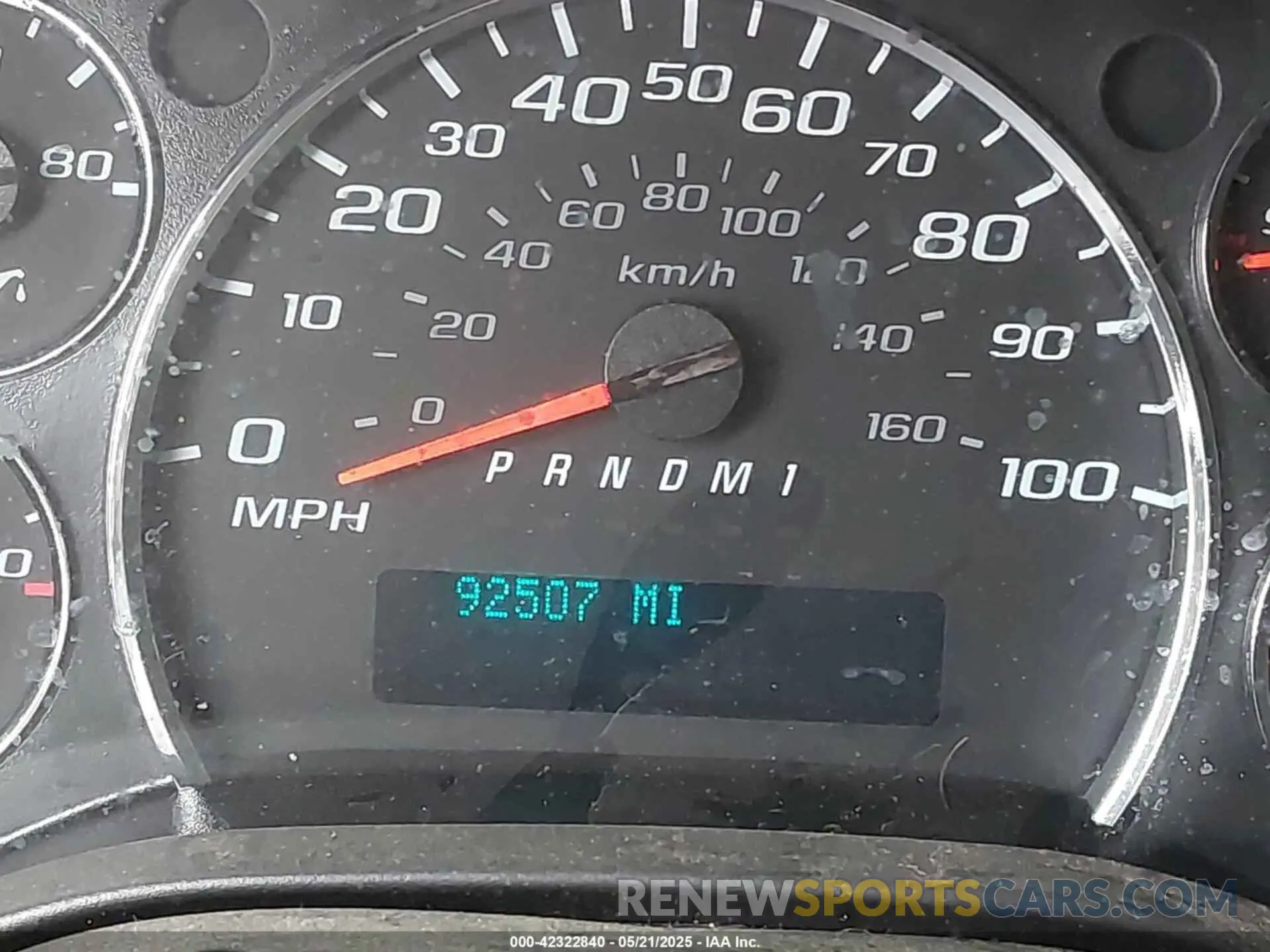 14 Photograph of a damaged car 1GCZGGFP9K1332273 CHEVROLET EXPRESS 3500 2019
