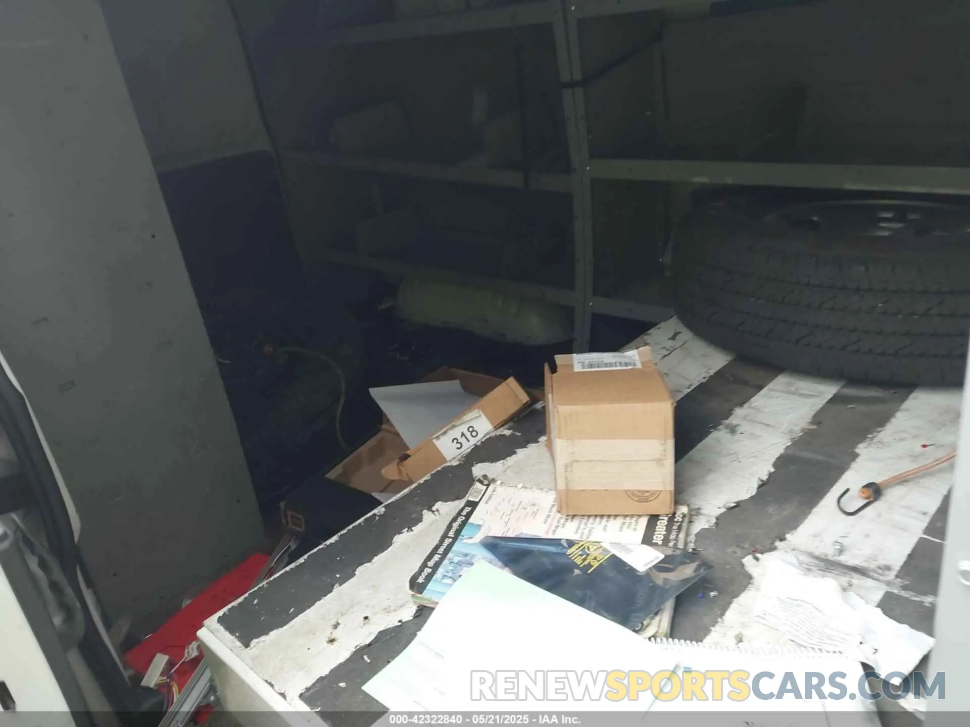 8 Photograph of a damaged car 1GCZGGFP9K1332273 CHEVROLET EXPRESS 3500 2019