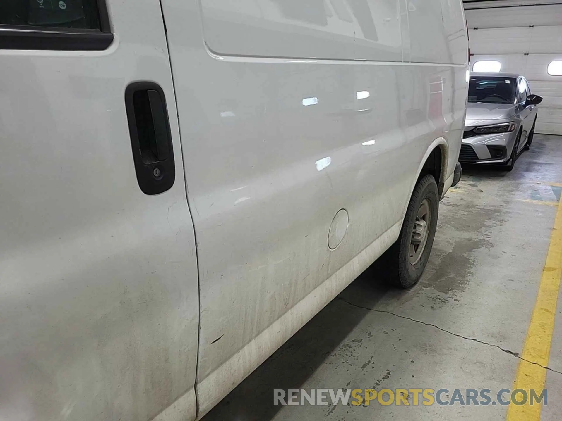 20 Photograph of a damaged car 1GCWGAFG0L1157588 CHEVROLET EXPRESS CARGO 2020