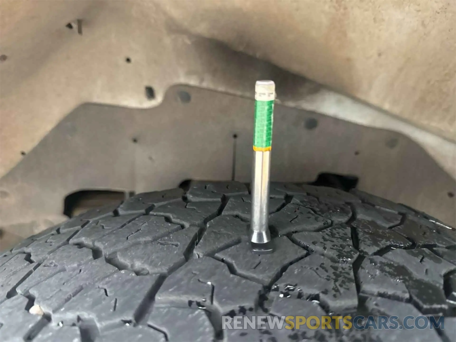 15 Photograph of a damaged car 1GCWGAFG2L1252959 CHEVROLET EXPRESS CARGO 2020
