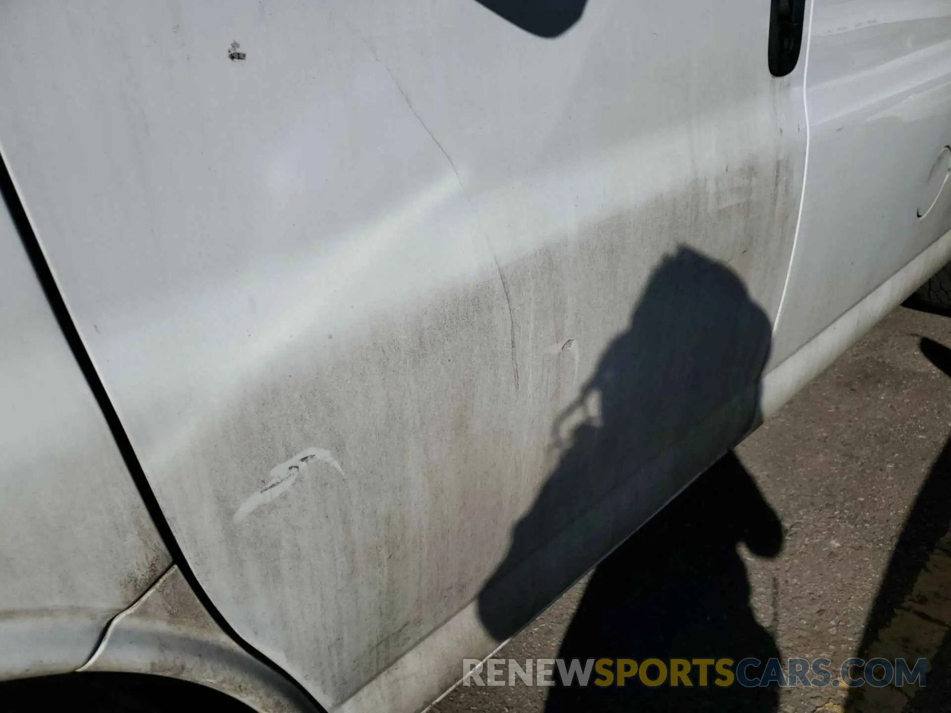 12 Photograph of a damaged car 1GCWGAFG3L1252713 CHEVROLET EXPRESS CARGO 2020