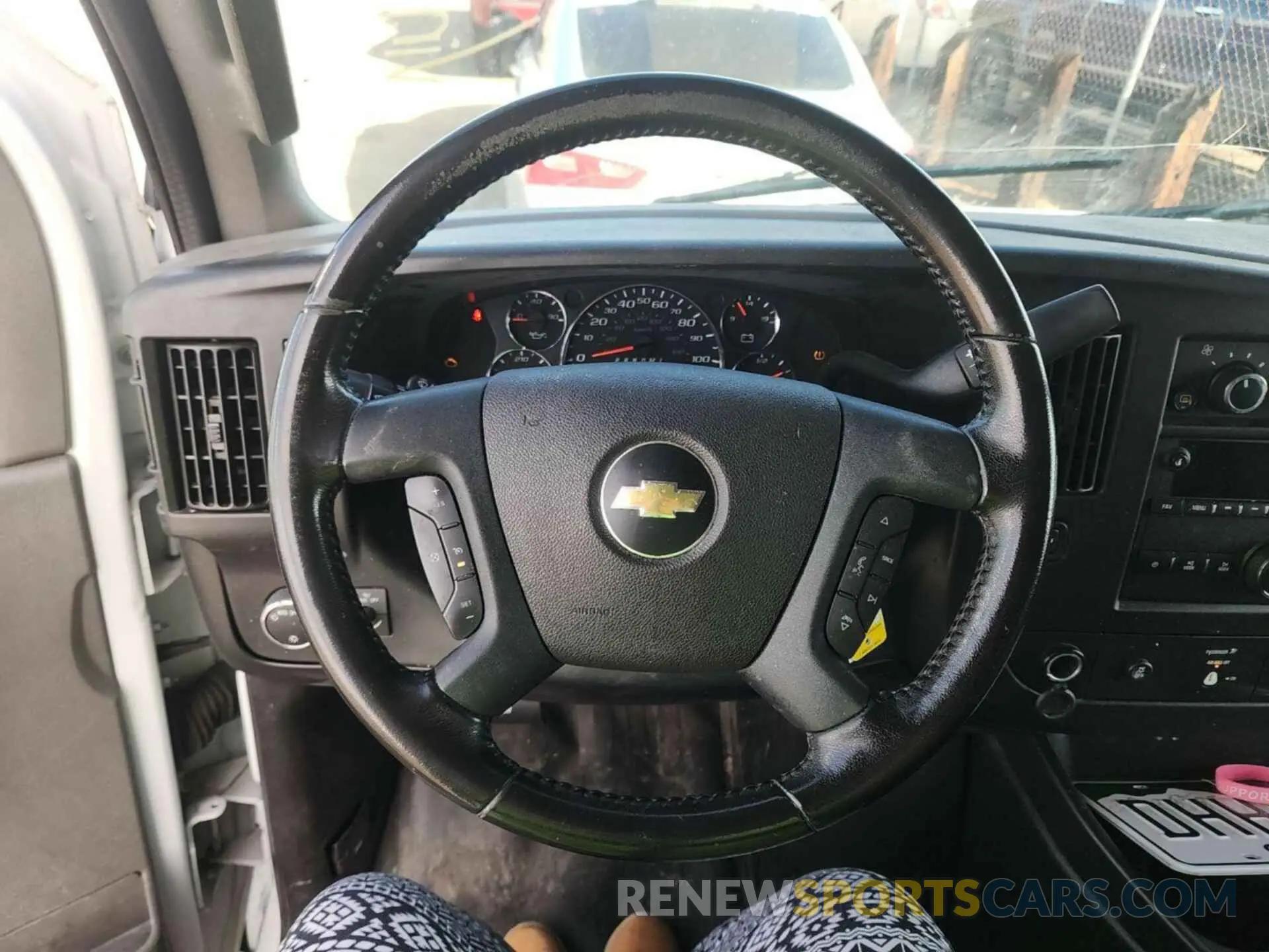 16 Photograph of a damaged car 1GCWGAFG3L1252713 CHEVROLET EXPRESS CARGO 2020