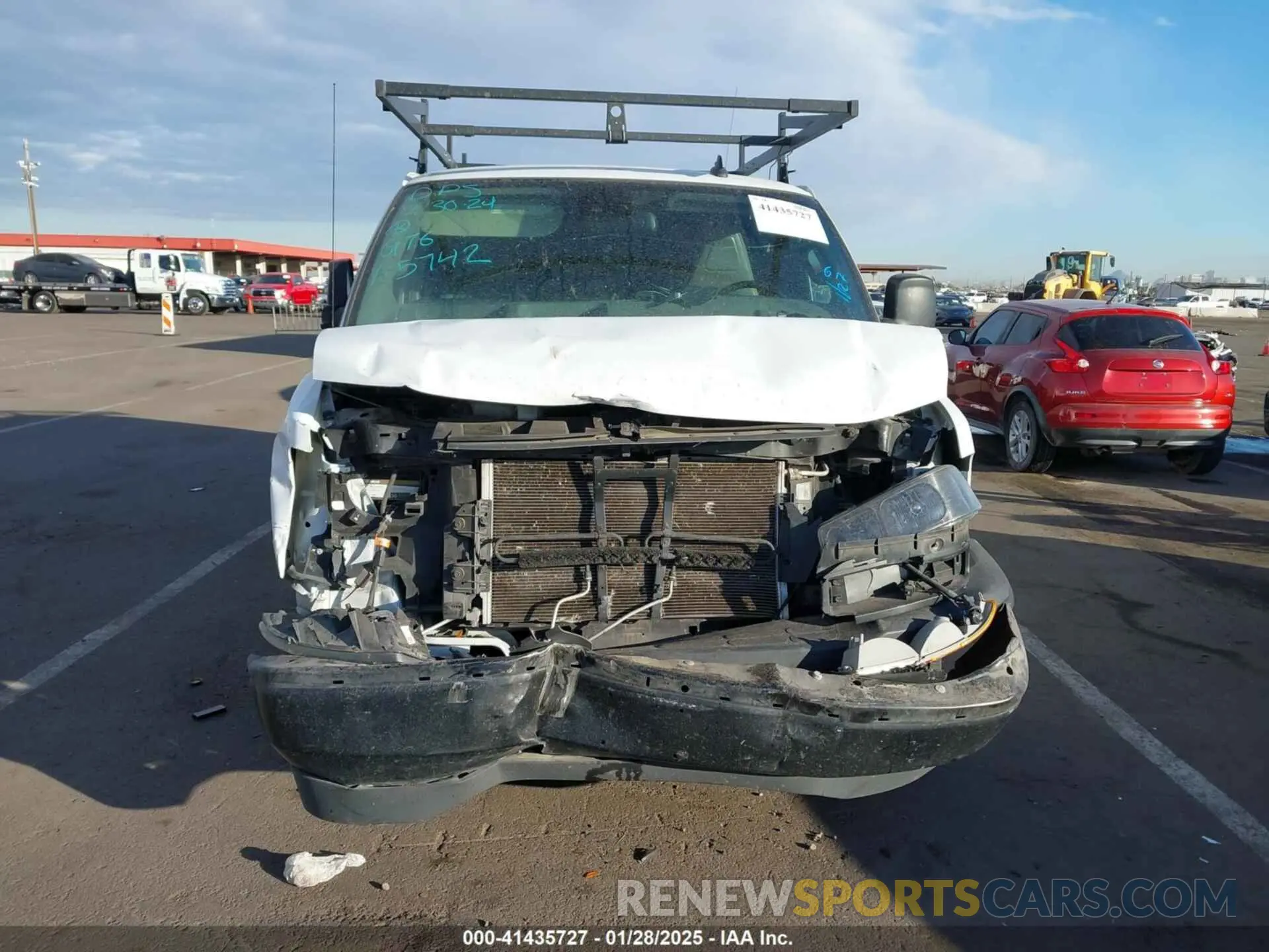 12 Photograph of a damaged car 1GCWGAFG4L1275742 CHEVROLET EXPRESS CARGO 2020