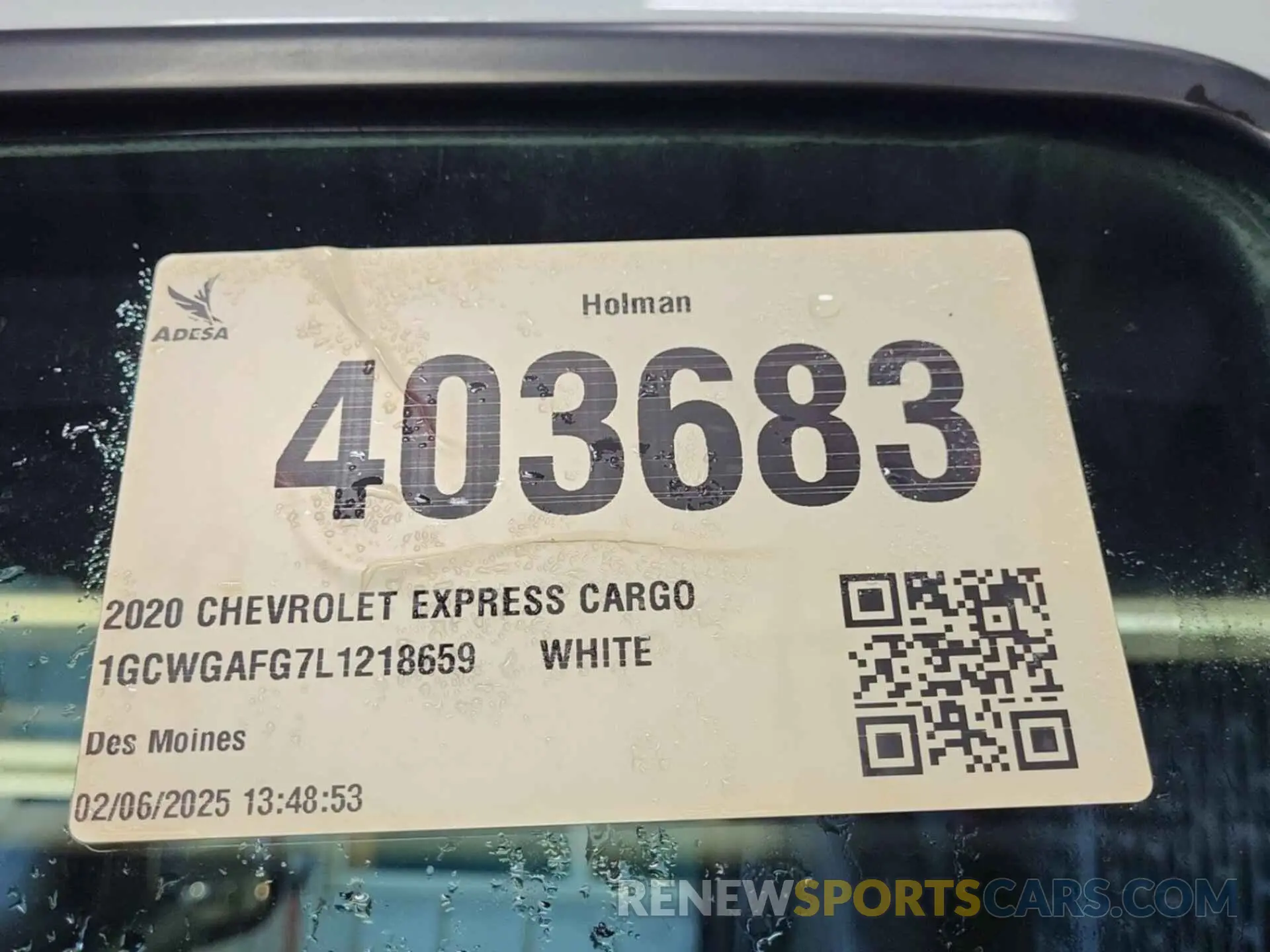 25 Photograph of a damaged car 1GCWGAFG7L1218659 CHEVROLET EXPRESS CARGO 2020