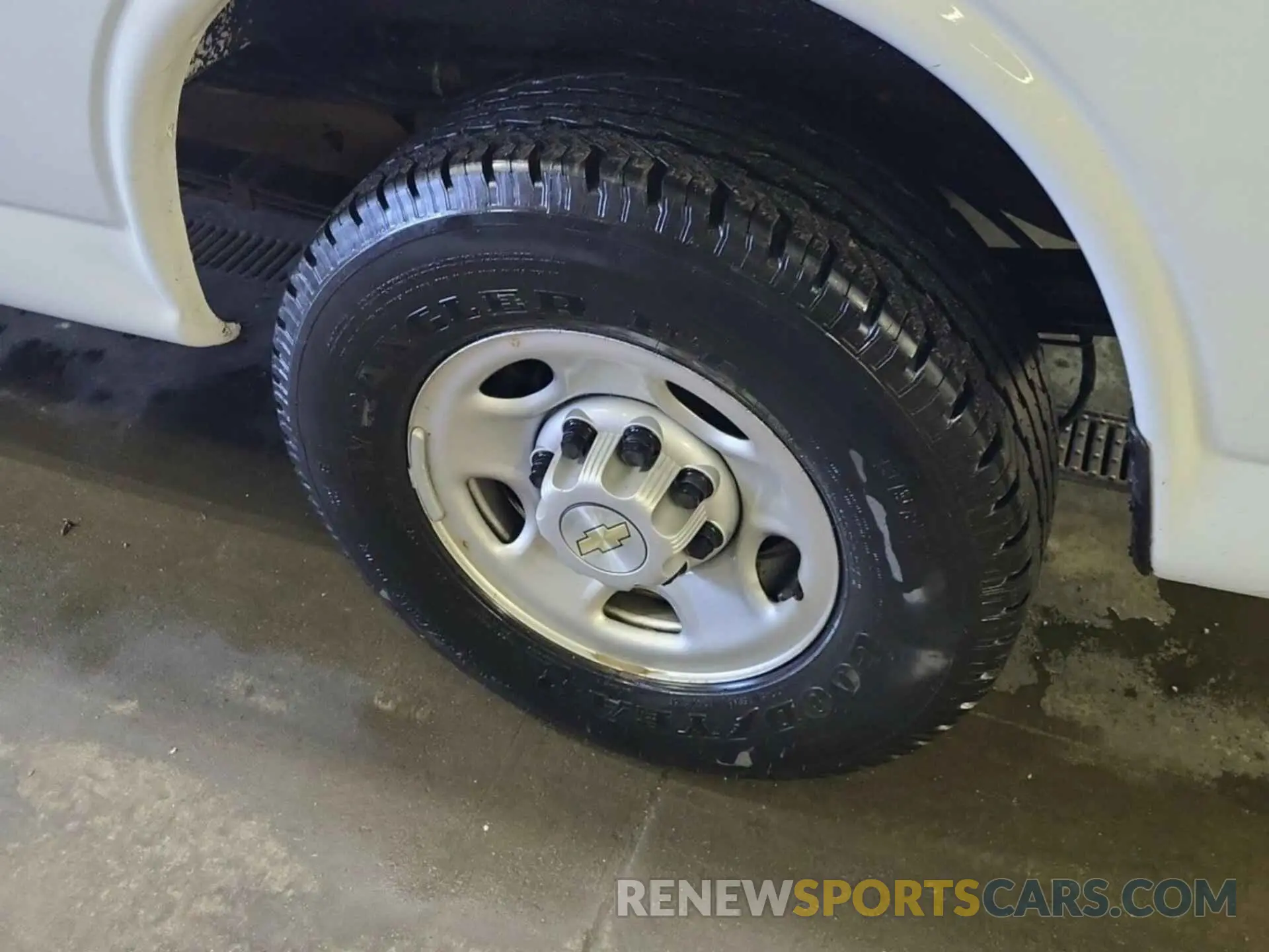 54 Photograph of a damaged car 1GCWGAFG7L1218659 CHEVROLET EXPRESS CARGO 2020