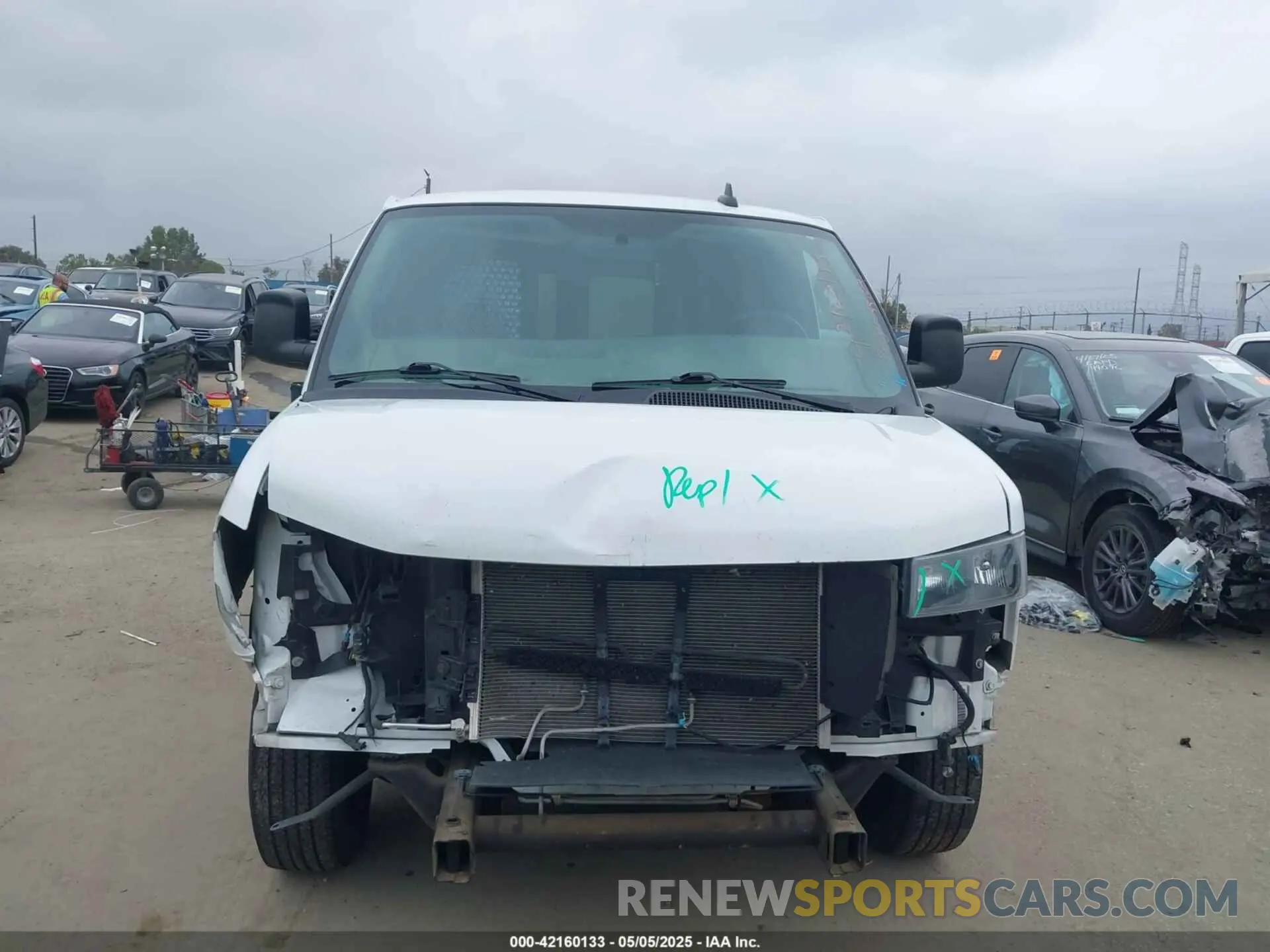 13 Photograph of a damaged car 1GCWGAFG9L1268012 CHEVROLET EXPRESS CARGO 2020