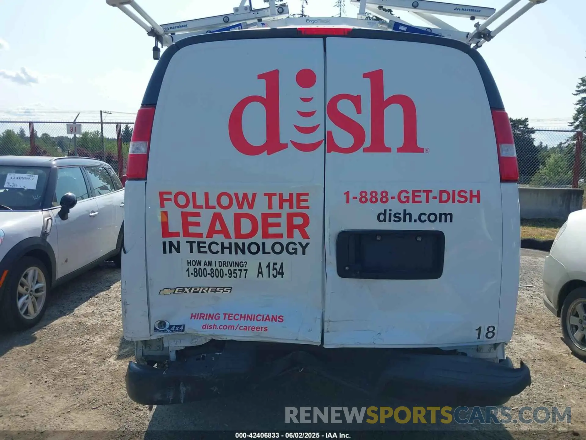 6 Photograph of a damaged car 1GCWGAFGXL1276698 CHEVROLET EXPRESS CARGO 2020