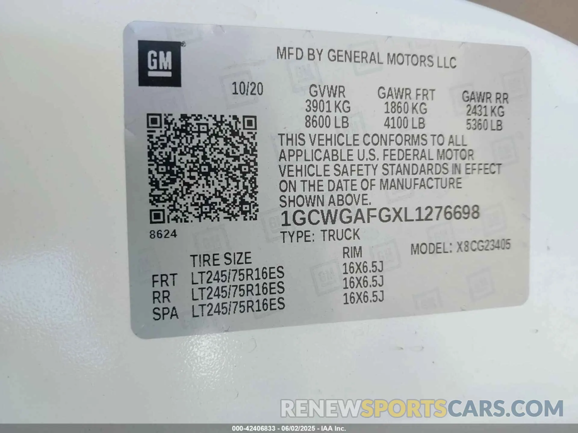 9 Photograph of a damaged car 1GCWGAFGXL1276698 CHEVROLET EXPRESS CARGO 2020
