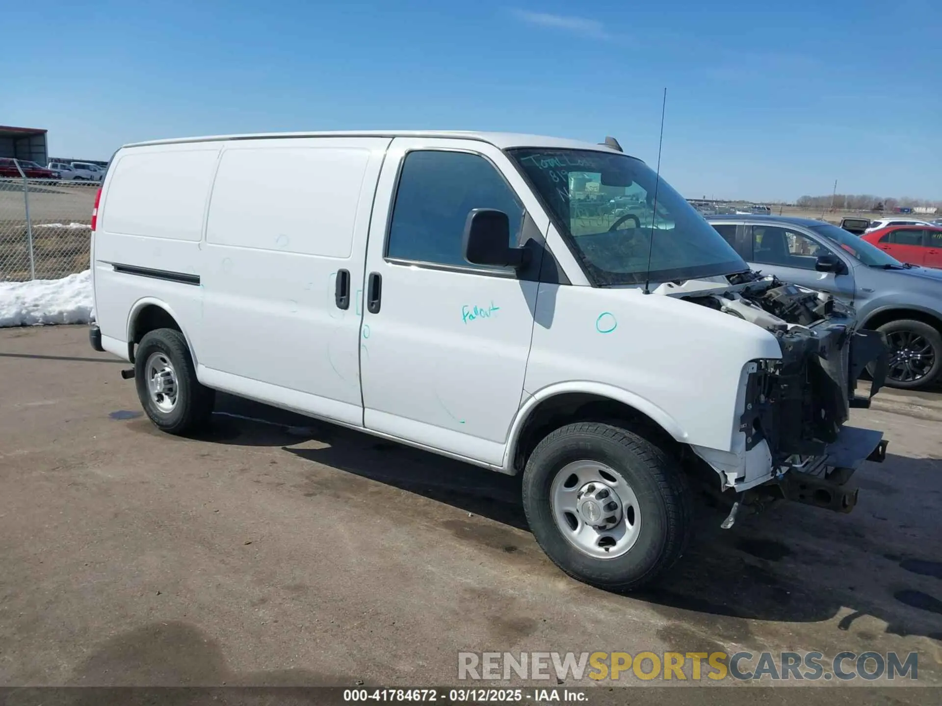 1 Photograph of a damaged car 1GCWGAFP2L1274251 CHEVROLET EXPRESS CARGO 2020