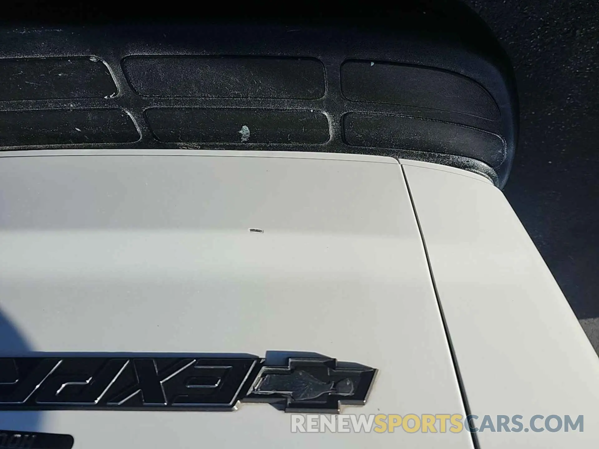 25 Photograph of a damaged car 1GCWGAFP5L1253684 CHEVROLET EXPRESS CARGO 2020