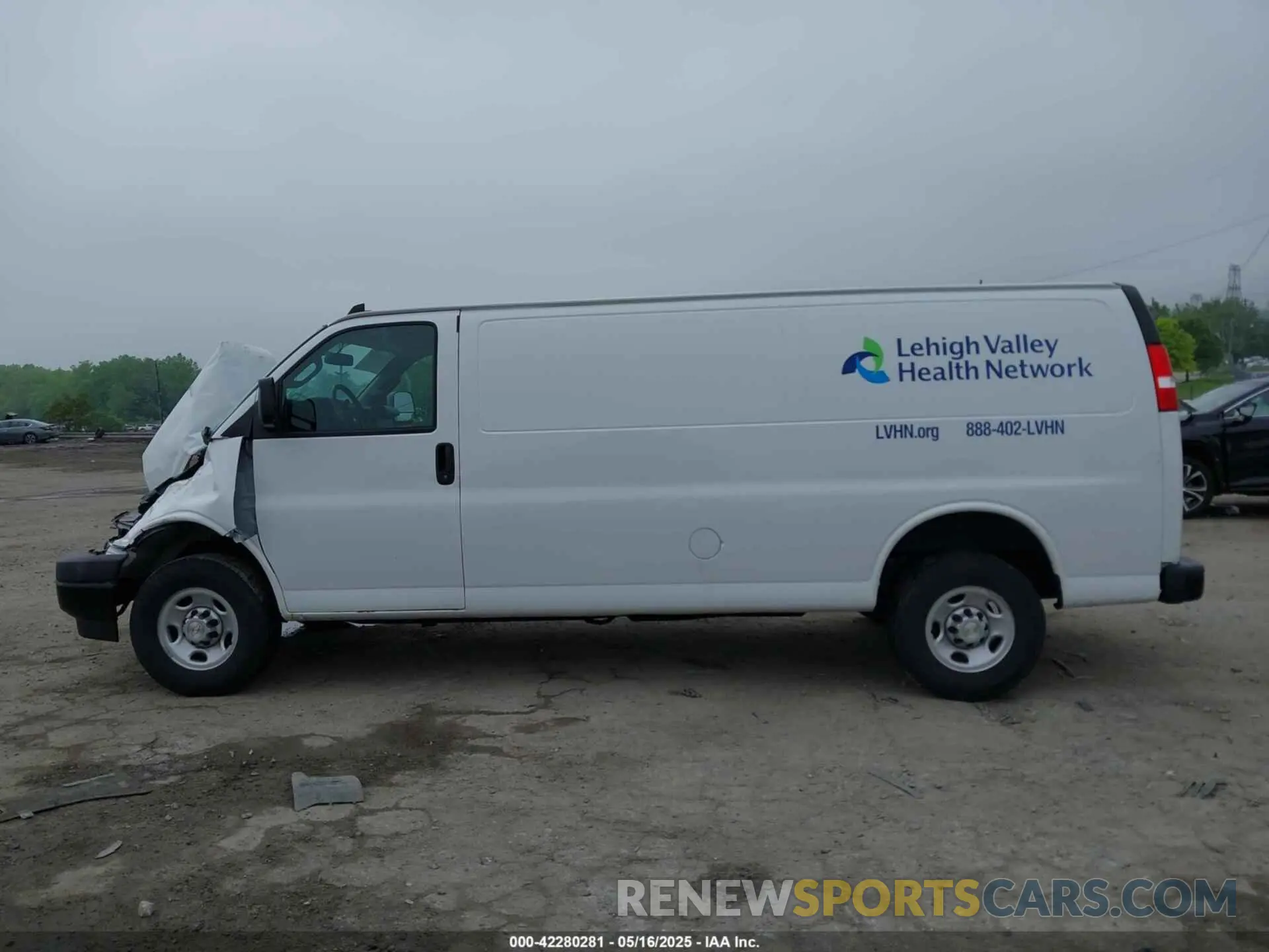 13 Photograph of a damaged car 1GCWGBFP0L1223210 CHEVROLET EXPRESS CARGO 2020